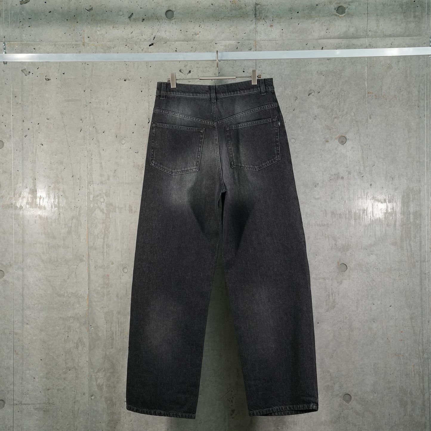 1993 JEANS / BLK0020:WASHED BLACK