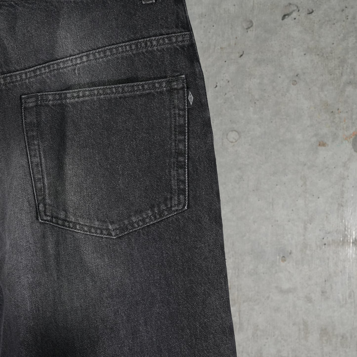 1993 JEANS / BLK0020:WASHED BLACK