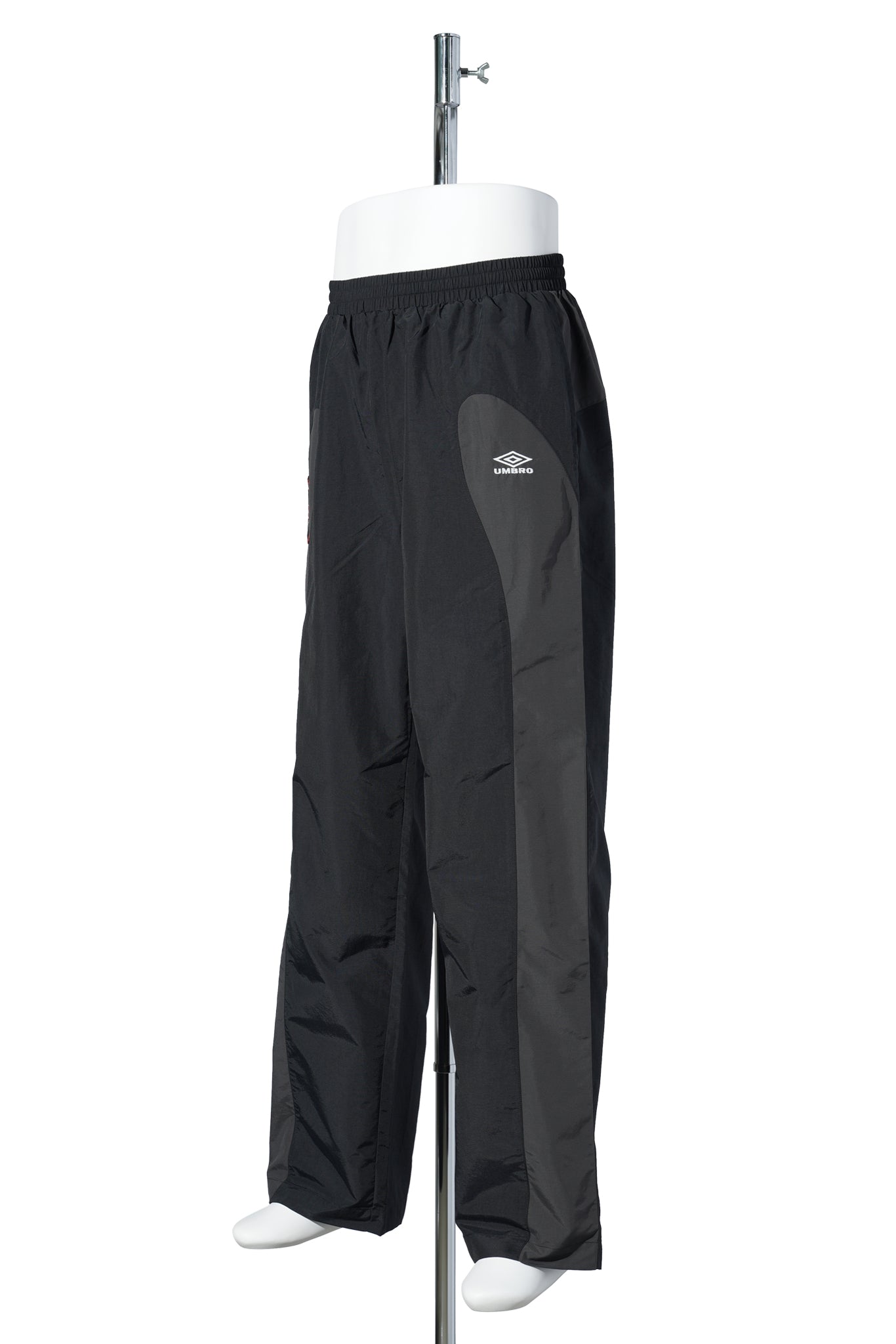 ROSE CREST TRACK PANTS / BLK0041:BLACK DARK GRAY