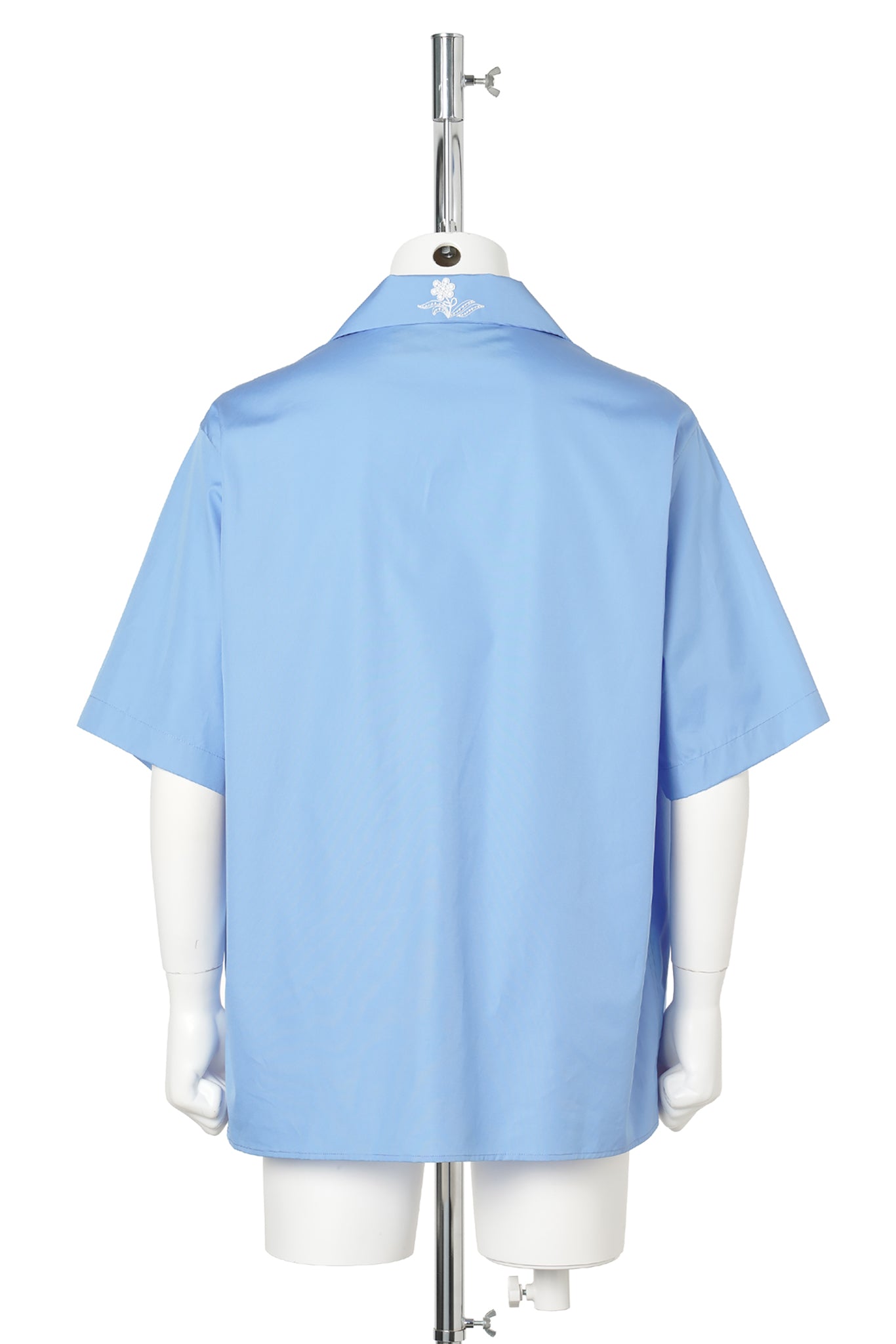 CAMICIA MANICHE CORTE RICAMATA / DPQ