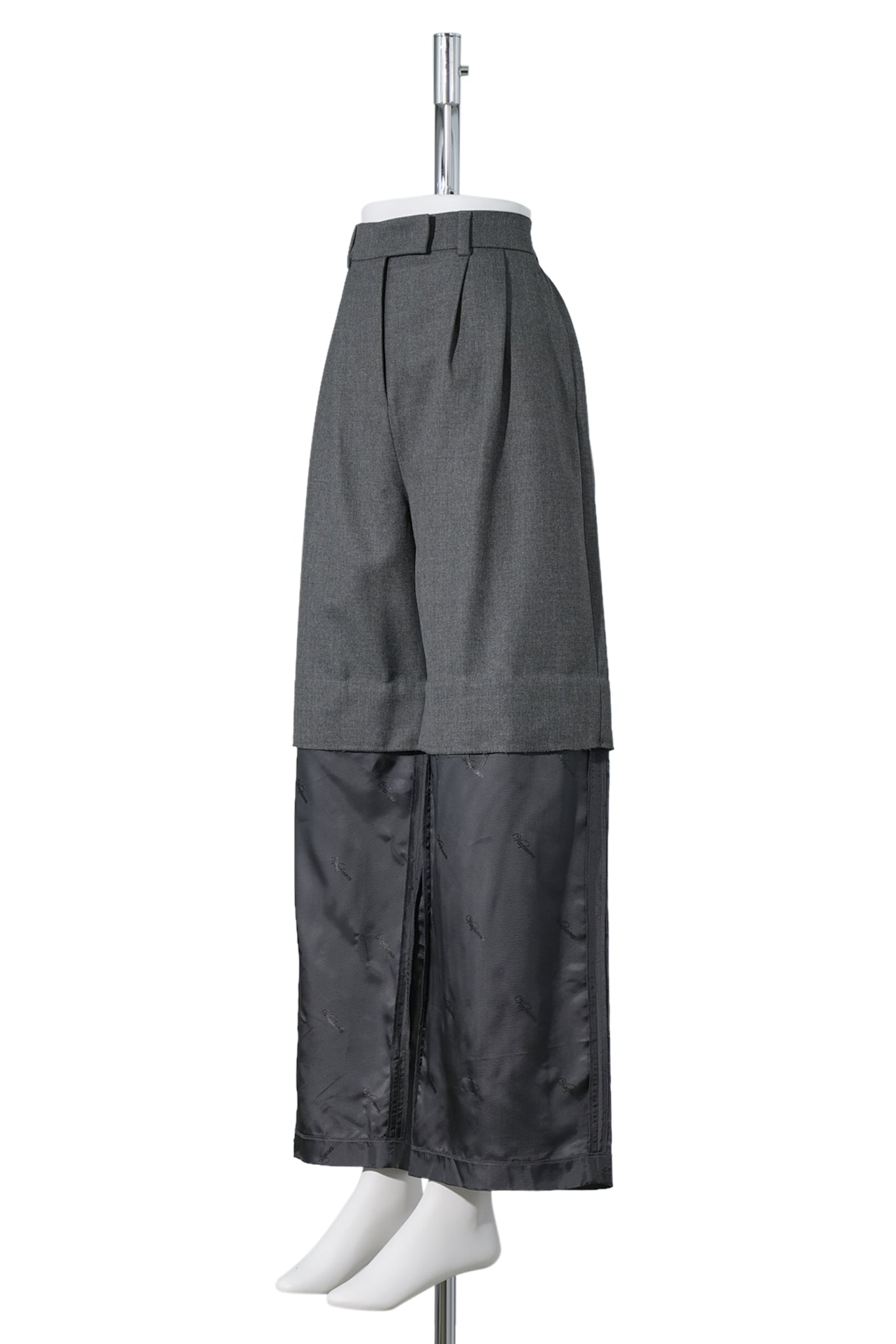 WOMEN CHOPPED TROUSERS WOVEN / DARK GREY