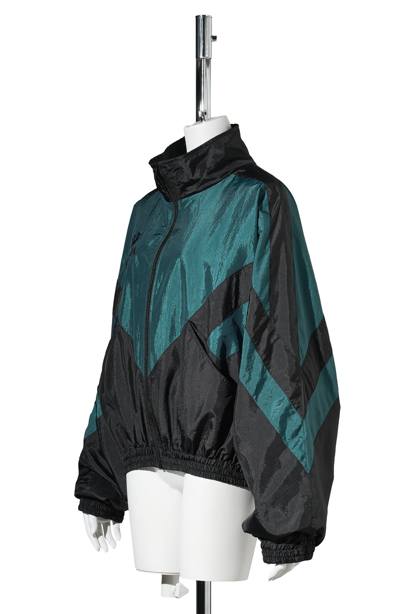 WOMEN WINDBREAKER WOVEN / BLACK GREEN