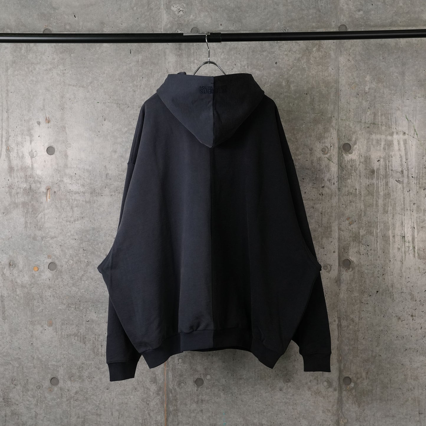 SPLIT CUT-UP HOODIE / BLACK