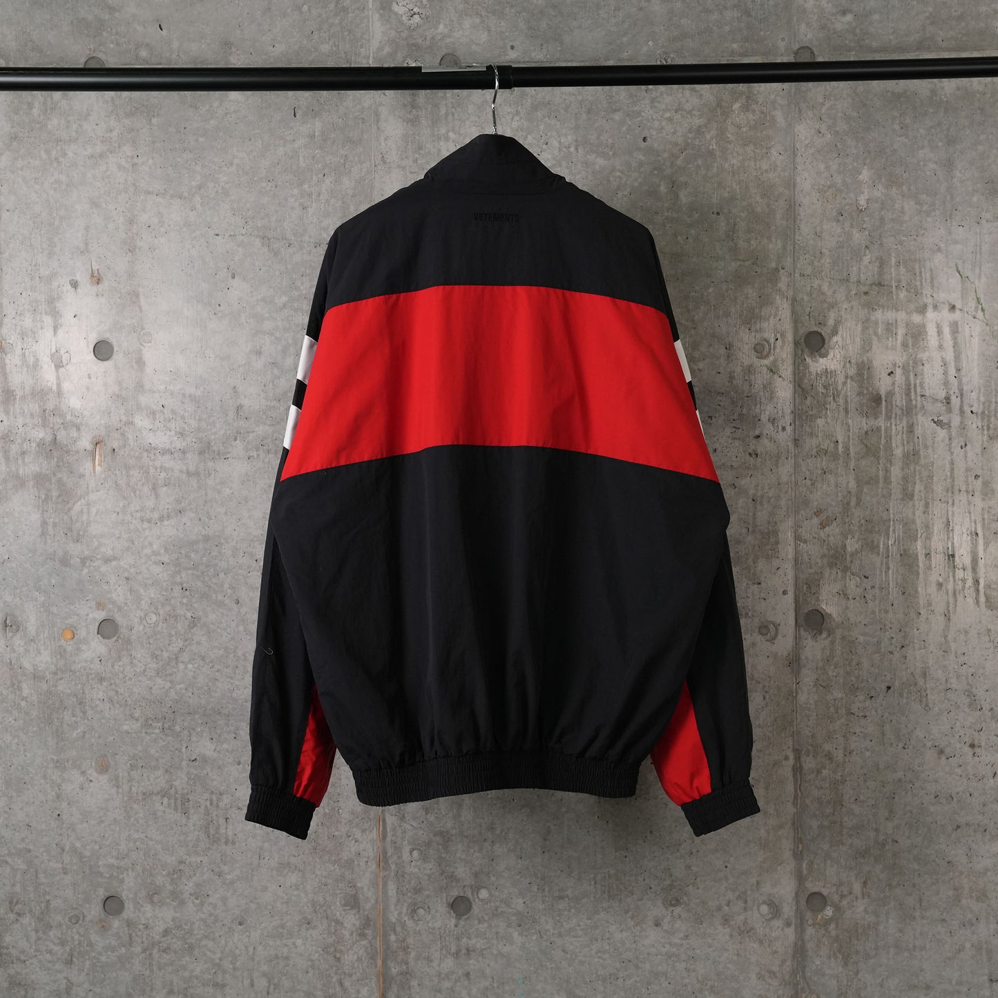 TRACKSUIT JACKET / BLACK