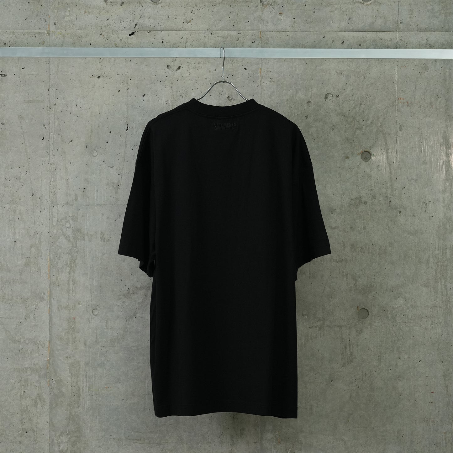 CORPORATE BRANDS T-SHIRT / BLACK