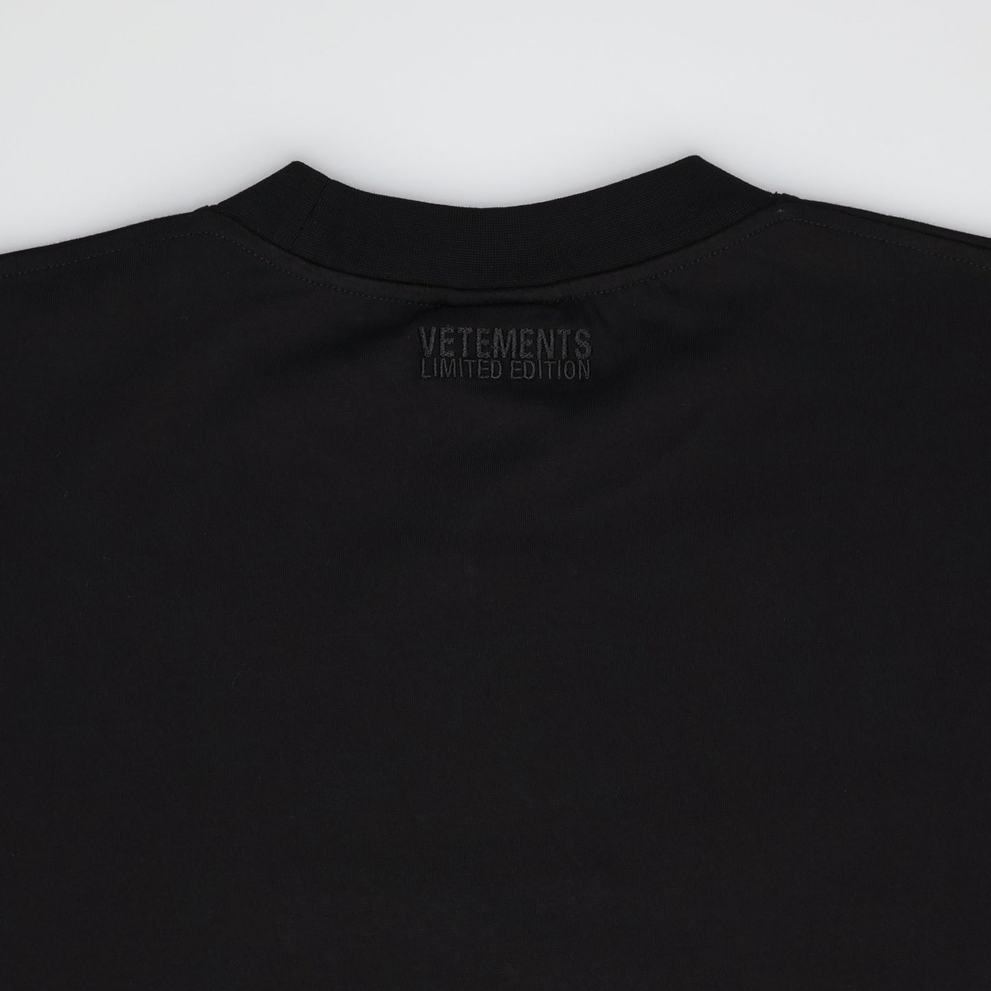 CORPORATE BRANDS T-SHIRT / BLACK