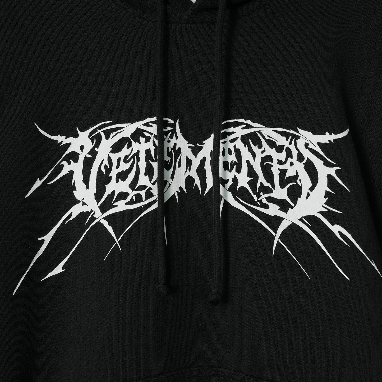 DEATH METAL CROPPED BOXY HOODIE / BLACK/WHITE