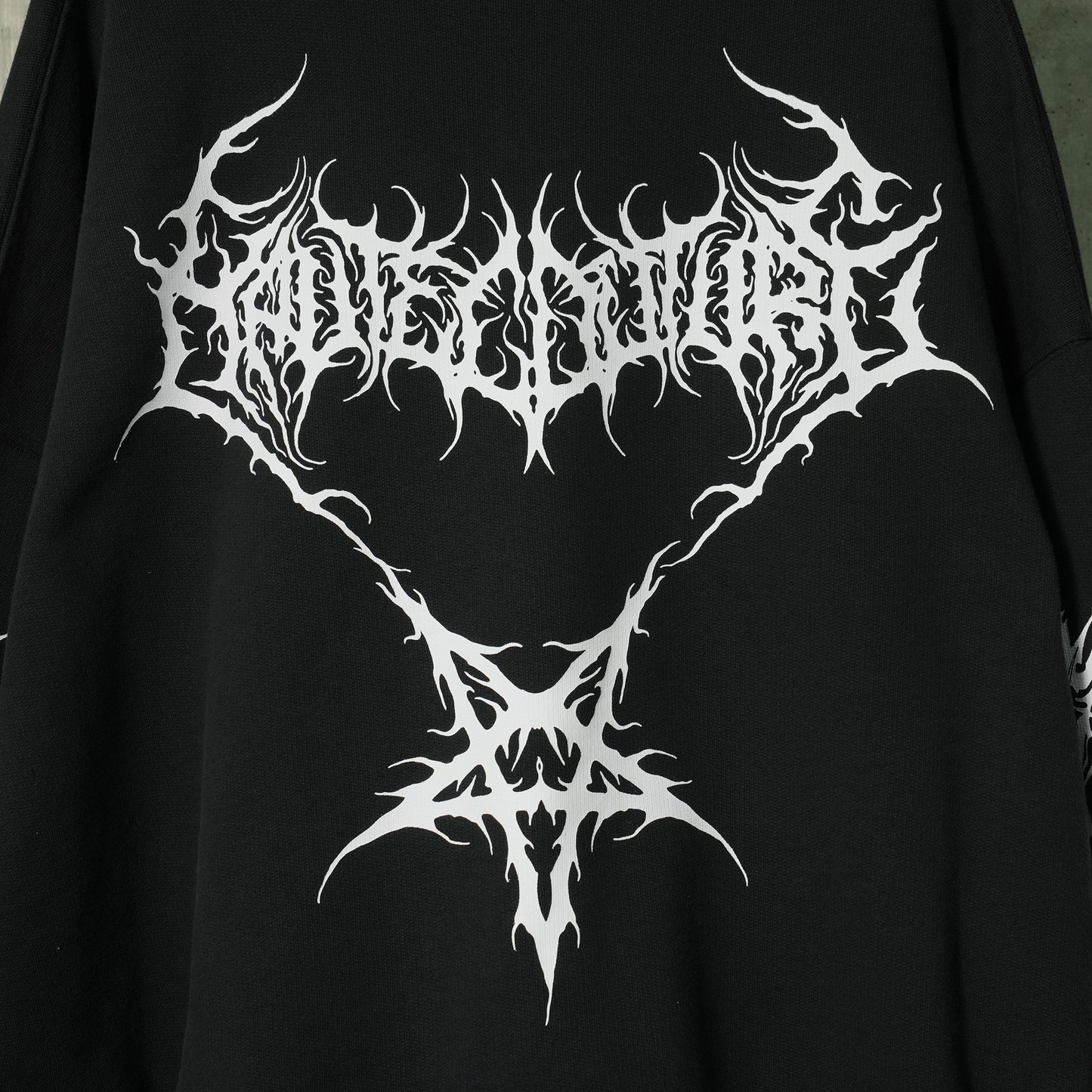 DEATH METAL CROPPED BOXY HOODIE / BLACK/WHITE