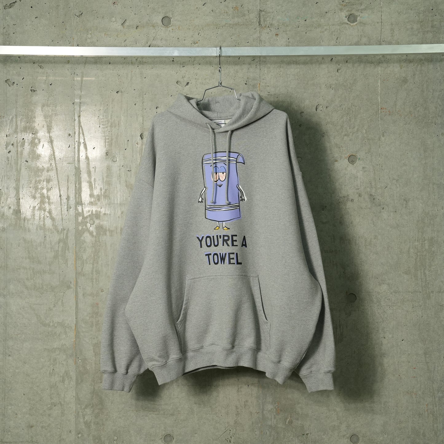 YOU'RE A TOWEL OVERSIZED HOODIE / GREY