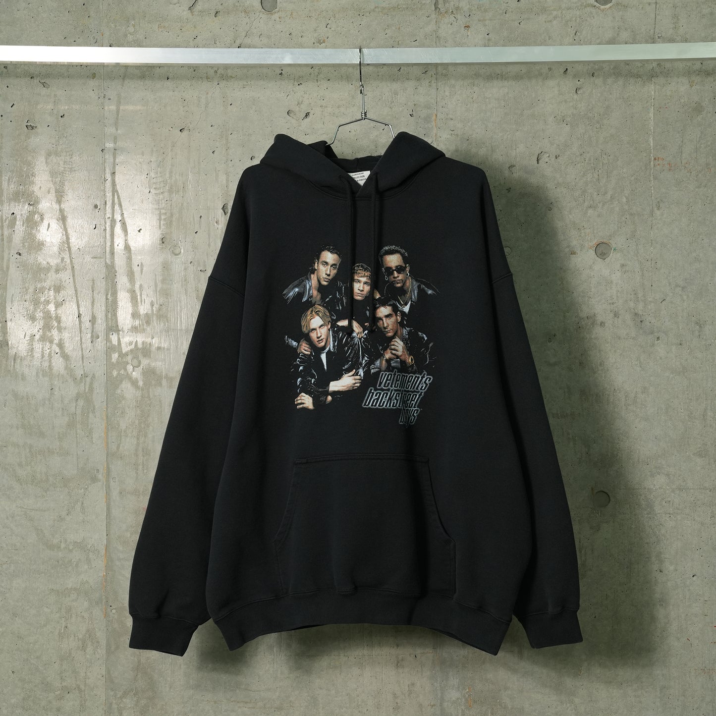 BACKSTREETBOYS OVERSIZED HOODIE / BLACK