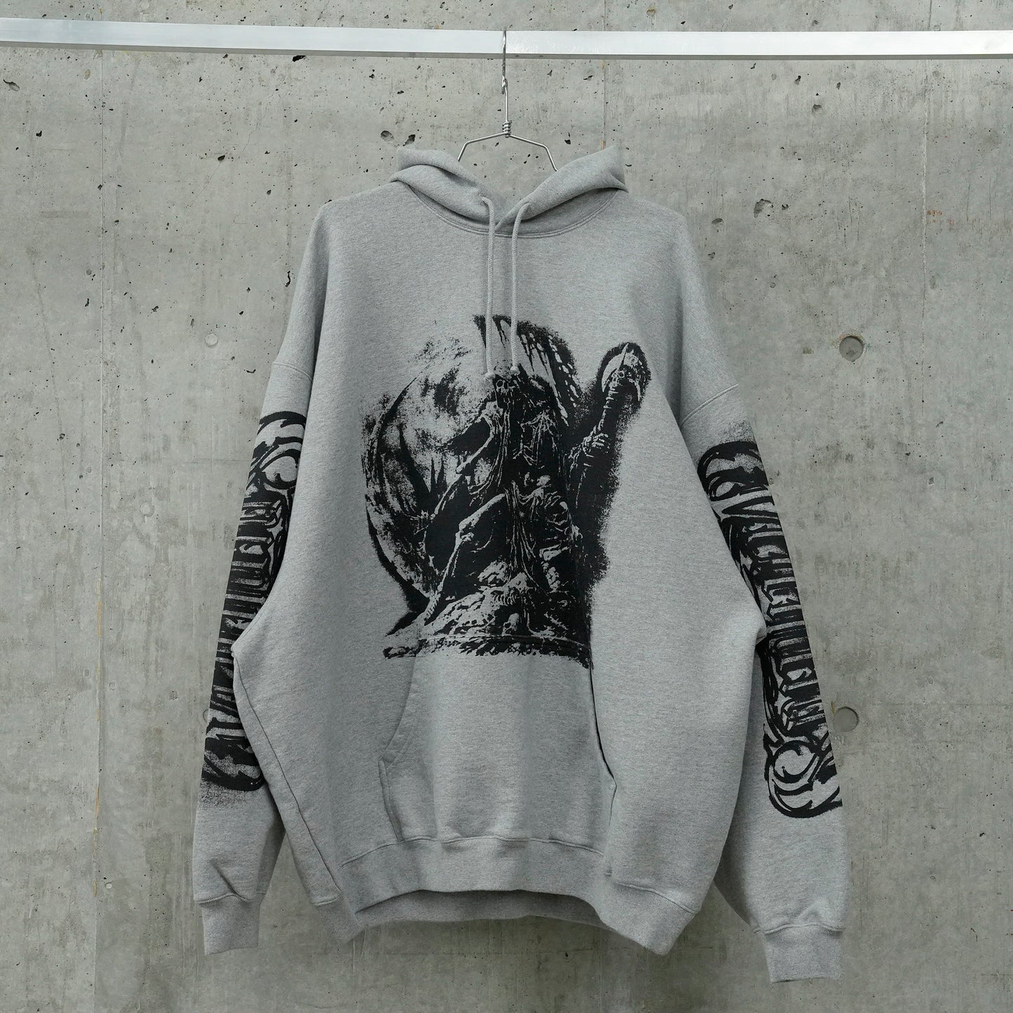 GOTH OVERSIZED HOODIE / GREY MELANGE