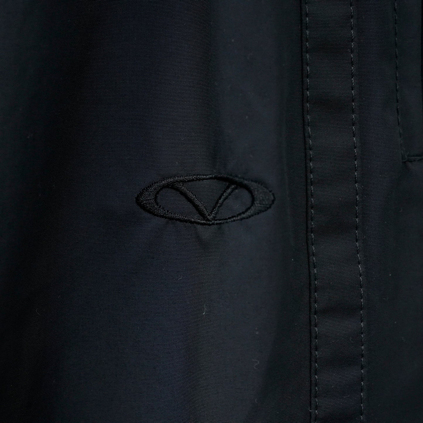 OVAL LOGO TRACKSUIT PANTS / BLACK