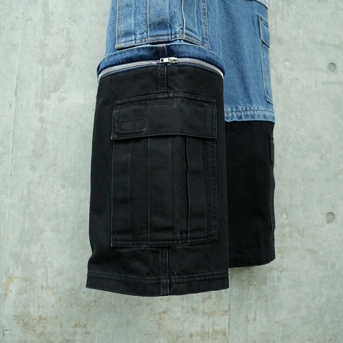 DECONSTRUCTED TRIPLE CARGO PANTS / LIGHT BLUE/MID BLUE/BLACK