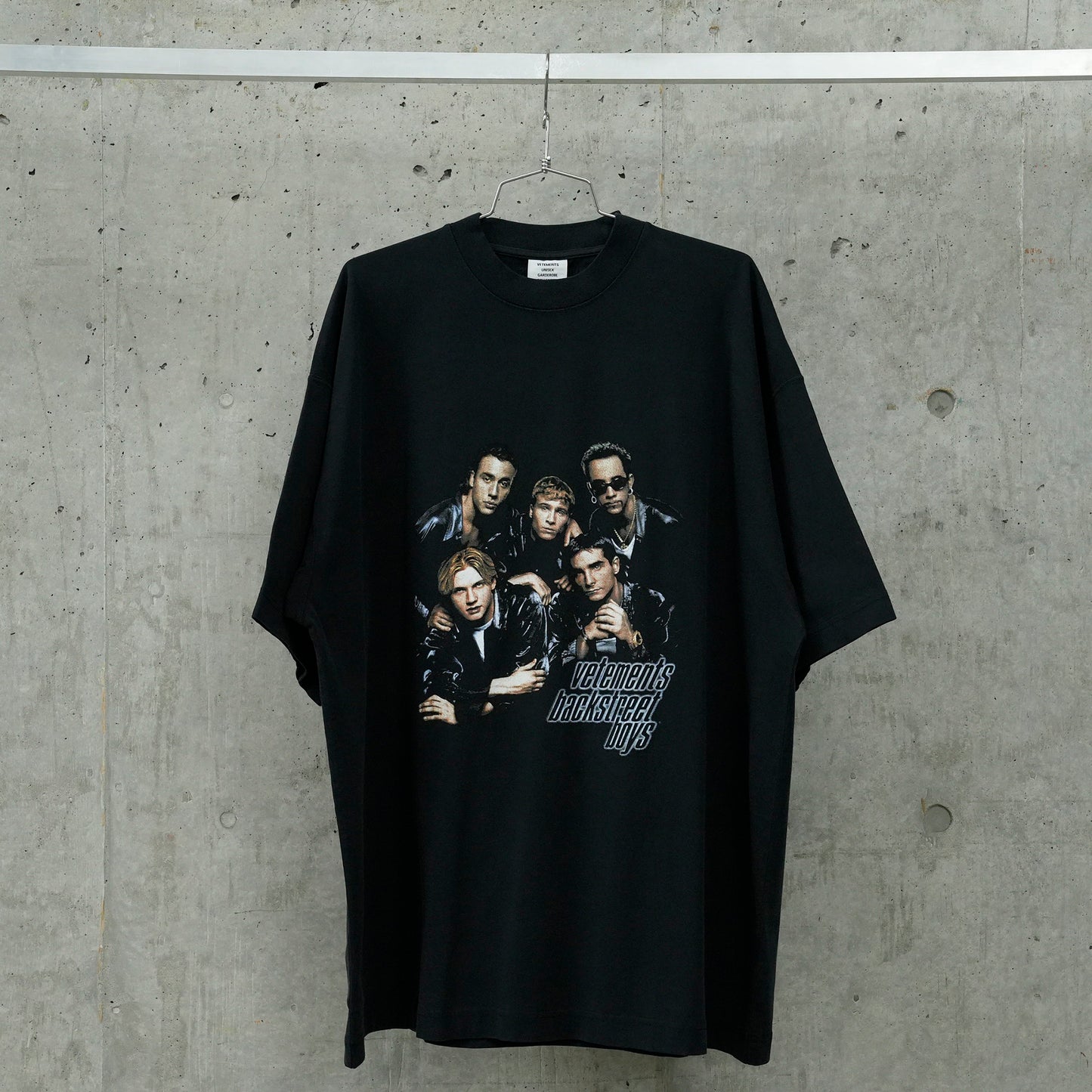 BACKSTREETBOYS OVERSIZED T-SHIRT / BLACK