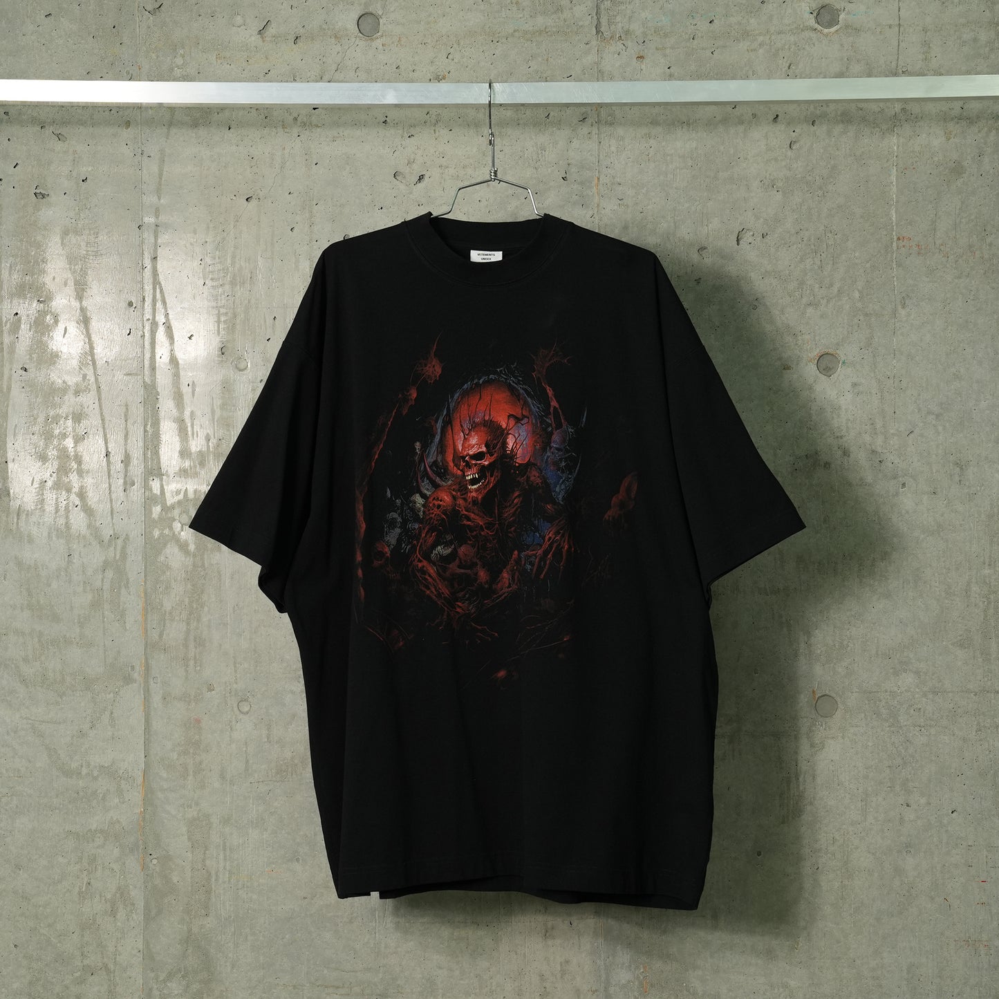 DEATH METAL OVERSIZED T-SHIRT / BLACK/RED