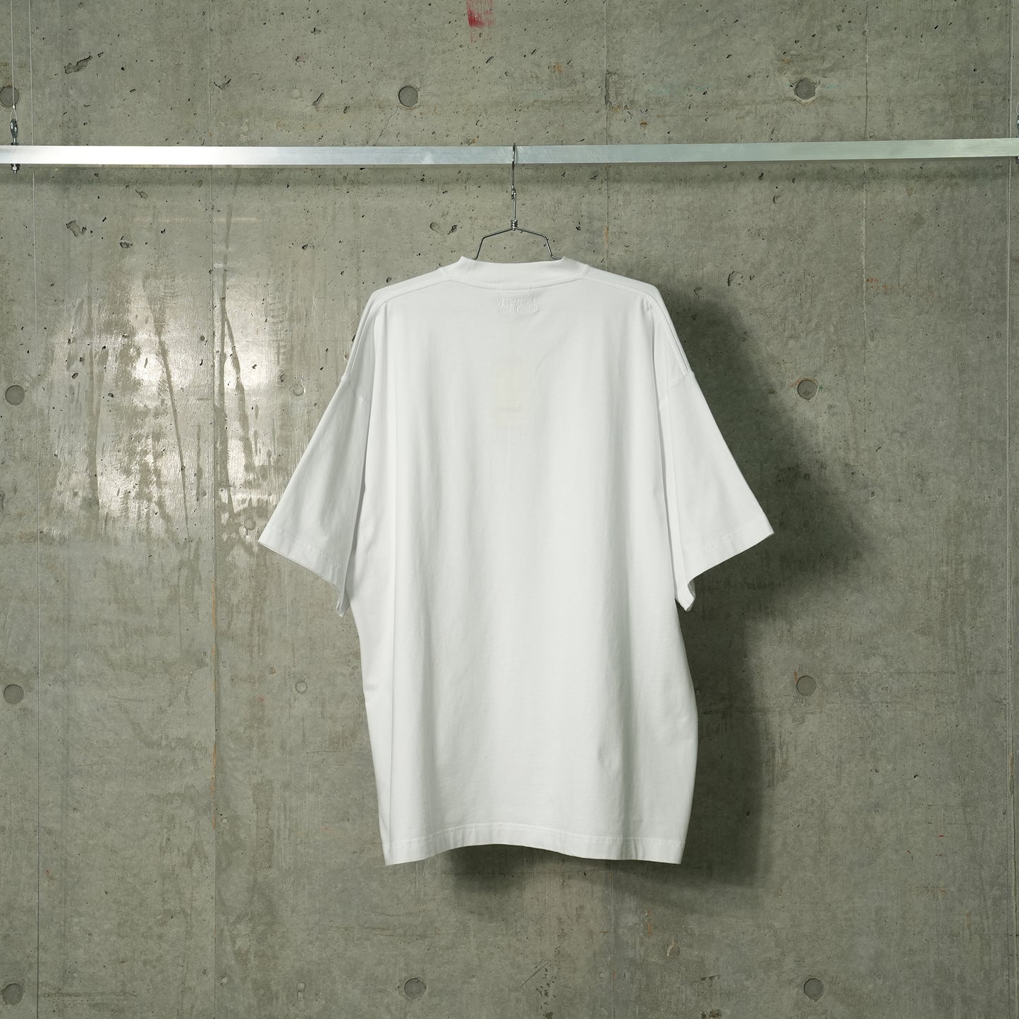 SINGLE OVERSIZED T-SHIRT / WHITE