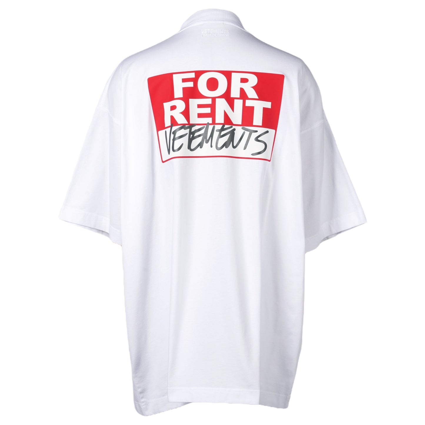 FOR RENT OVERSIZED T-SHIRT / WHITE