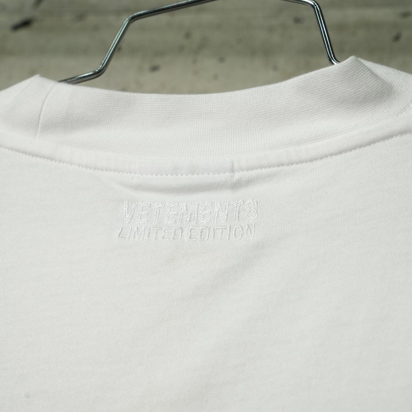 FOR RENT OVERSIZED T-SHIRT / WHITE