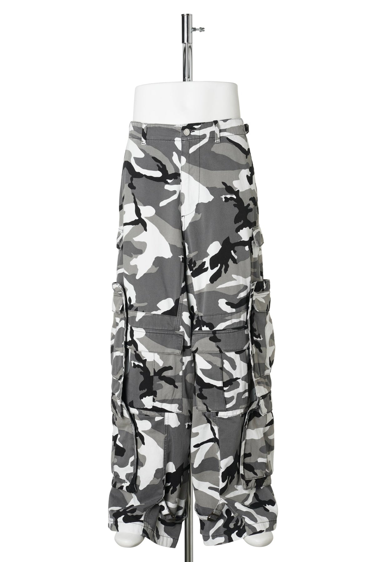 MERGED CARGO PANTS / WHITE CAMO