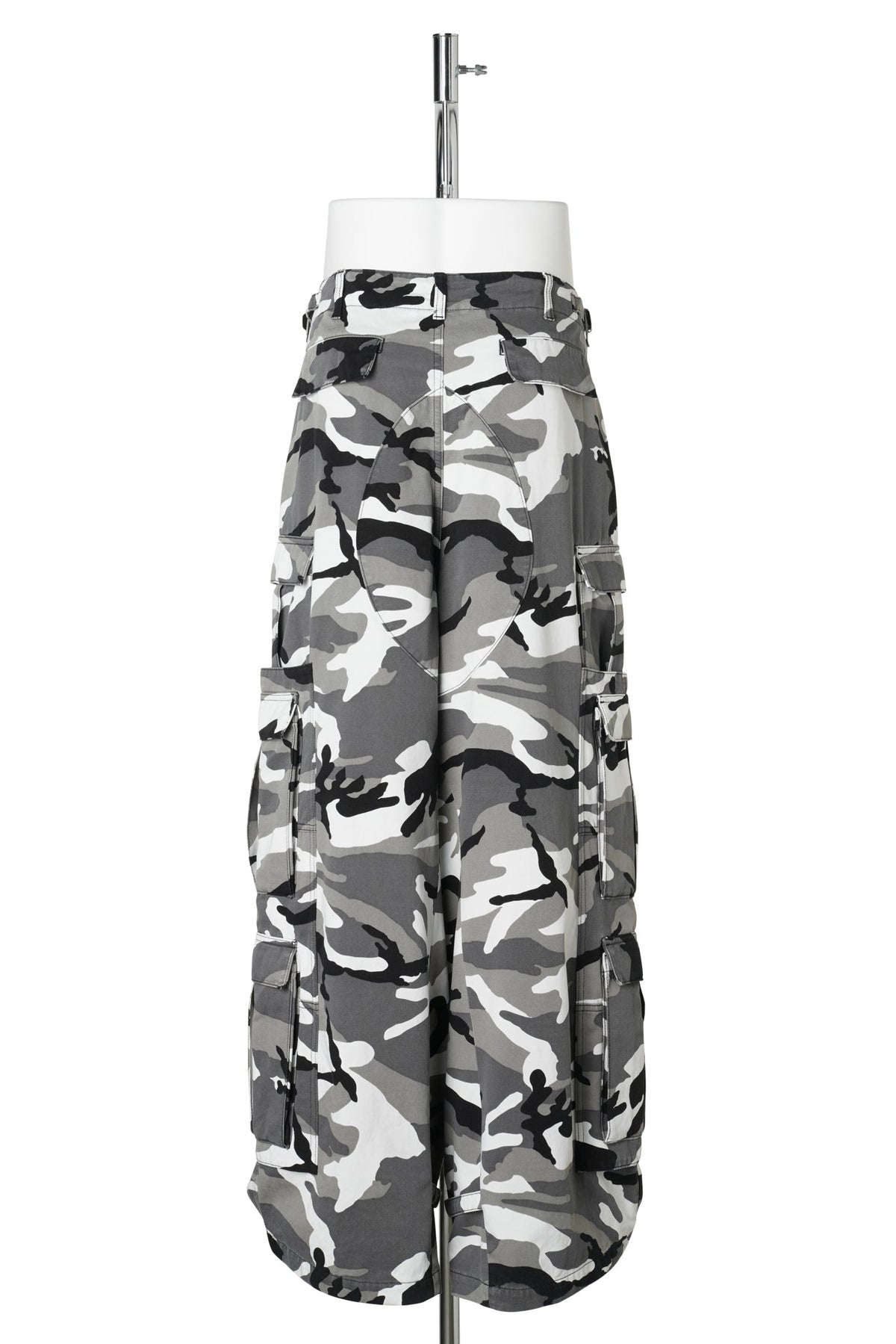 MERGED CARGO PANTS / WHITE CAMO