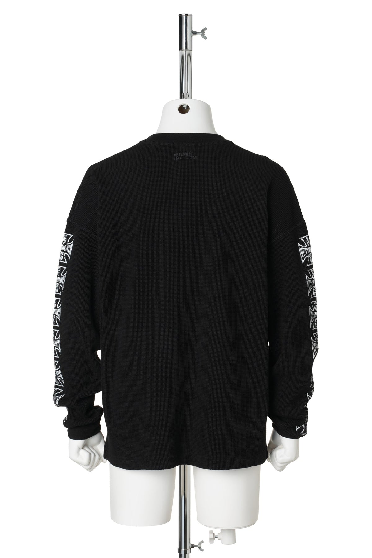 BIKER CROSS LOGO WAFFLE LONGSLEEVE / BLACK