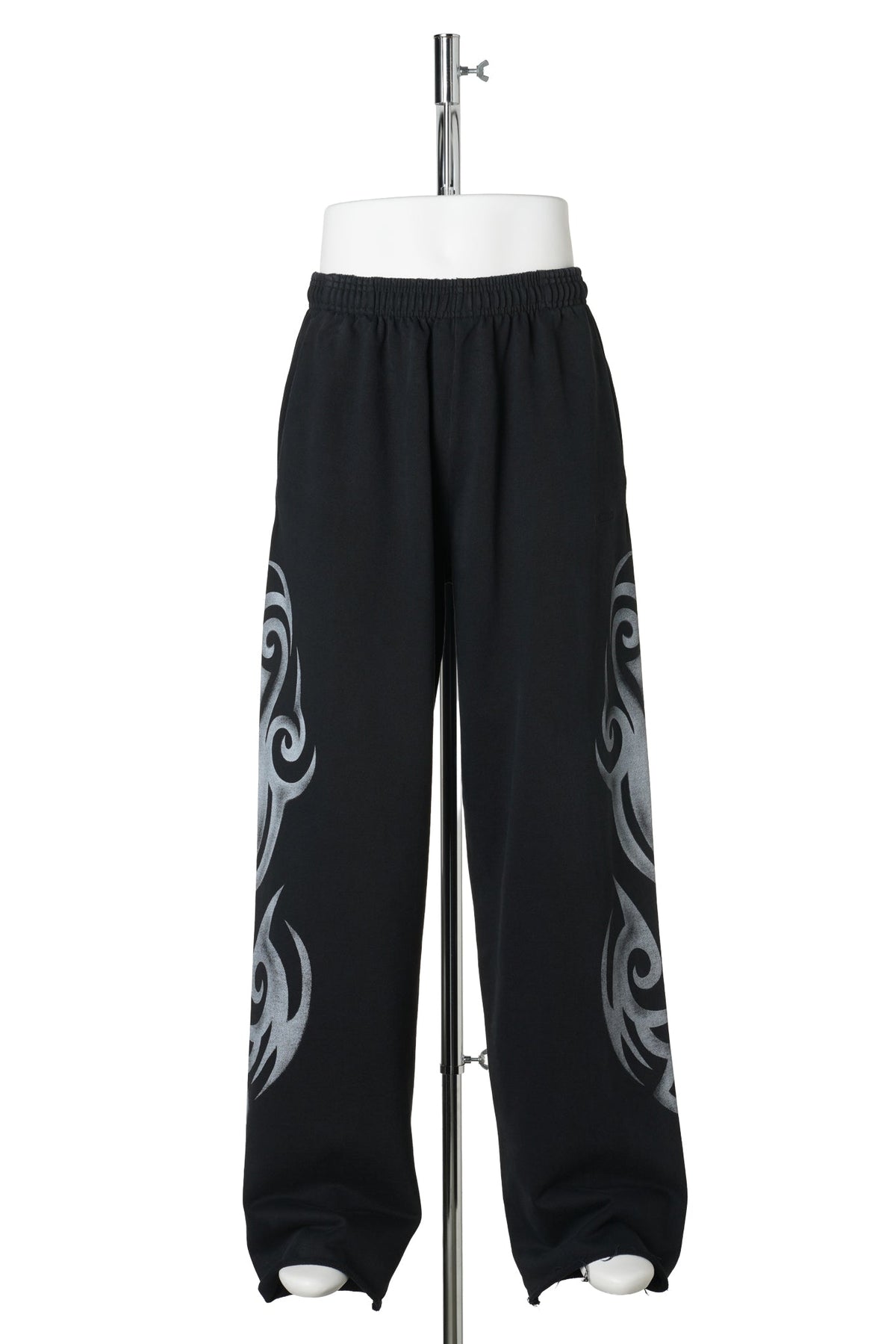 GRAFFITI TRIBAL TRACKPANTS / WASHED BLACK
