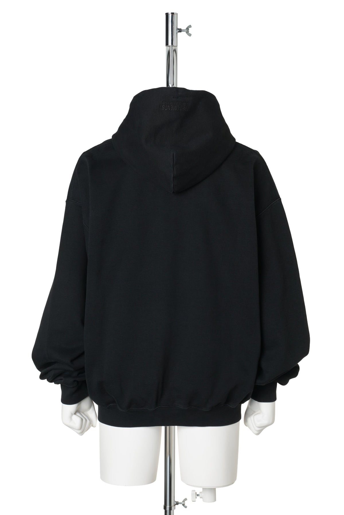 EMBROIDERED FRONT ZIP-UP HOODIE / WASHED BLACK