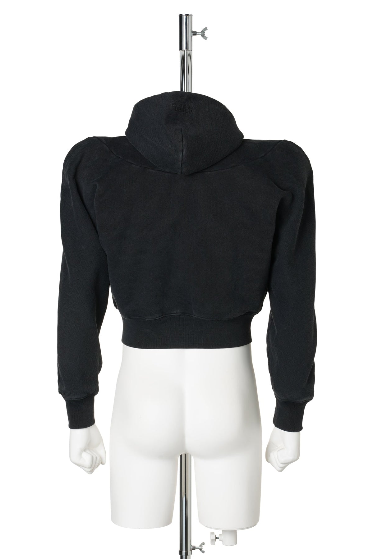ROUND SHOULDER ZIP-UP HOODIE / BLACK