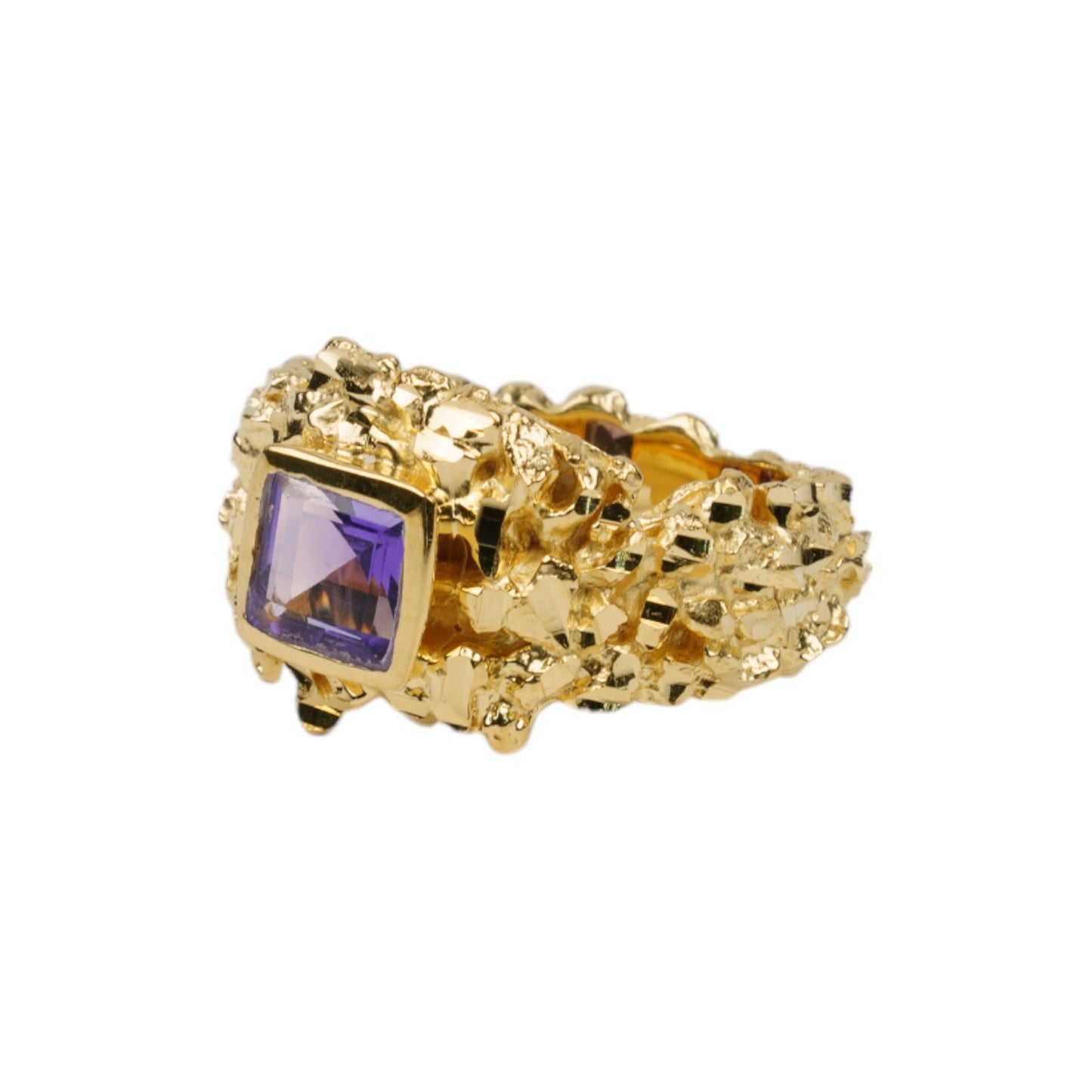 VC016 GOLD HAMMERED GEM RING / GOLD