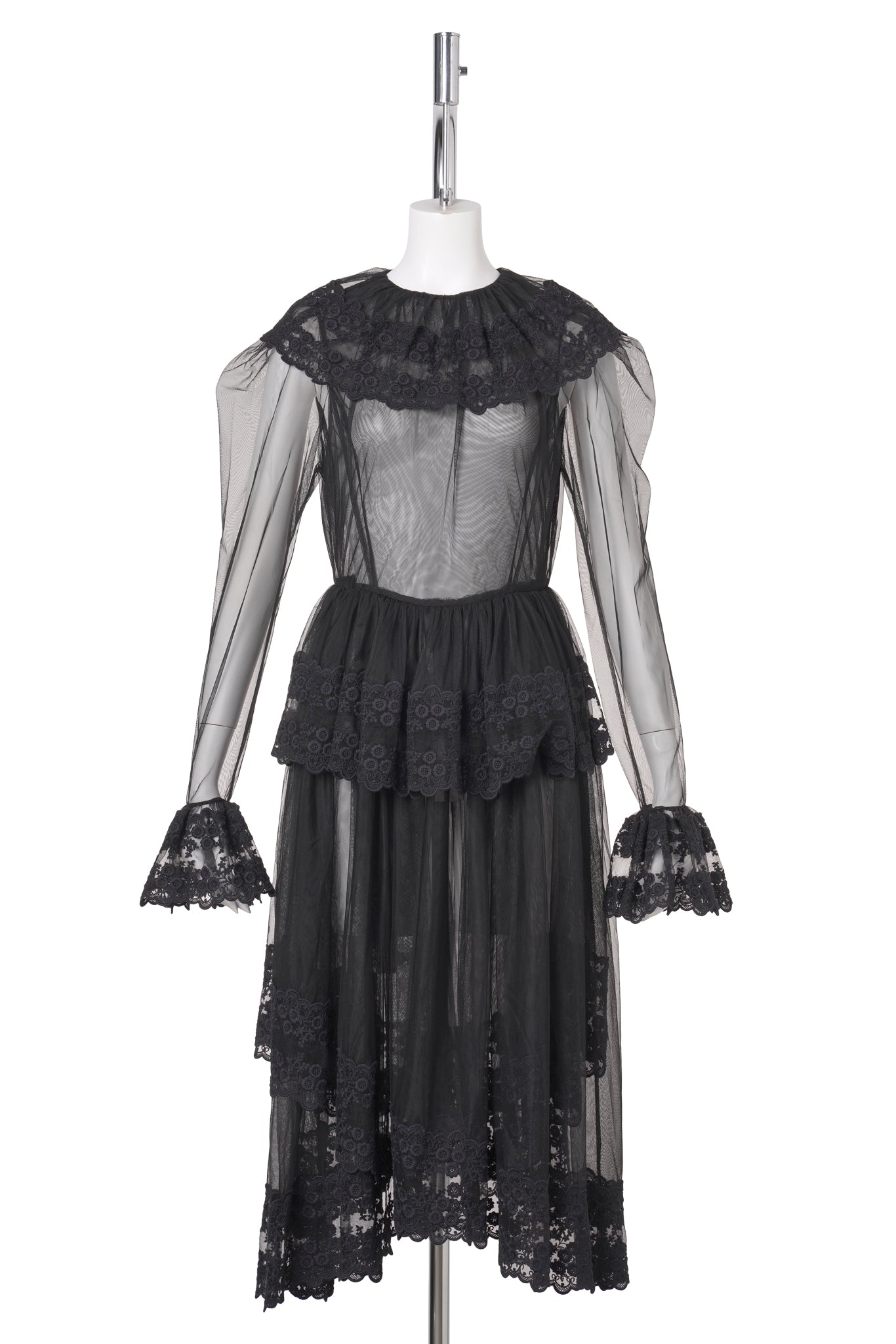 DENTELLE TAPE TULLE DRESS / BLACK