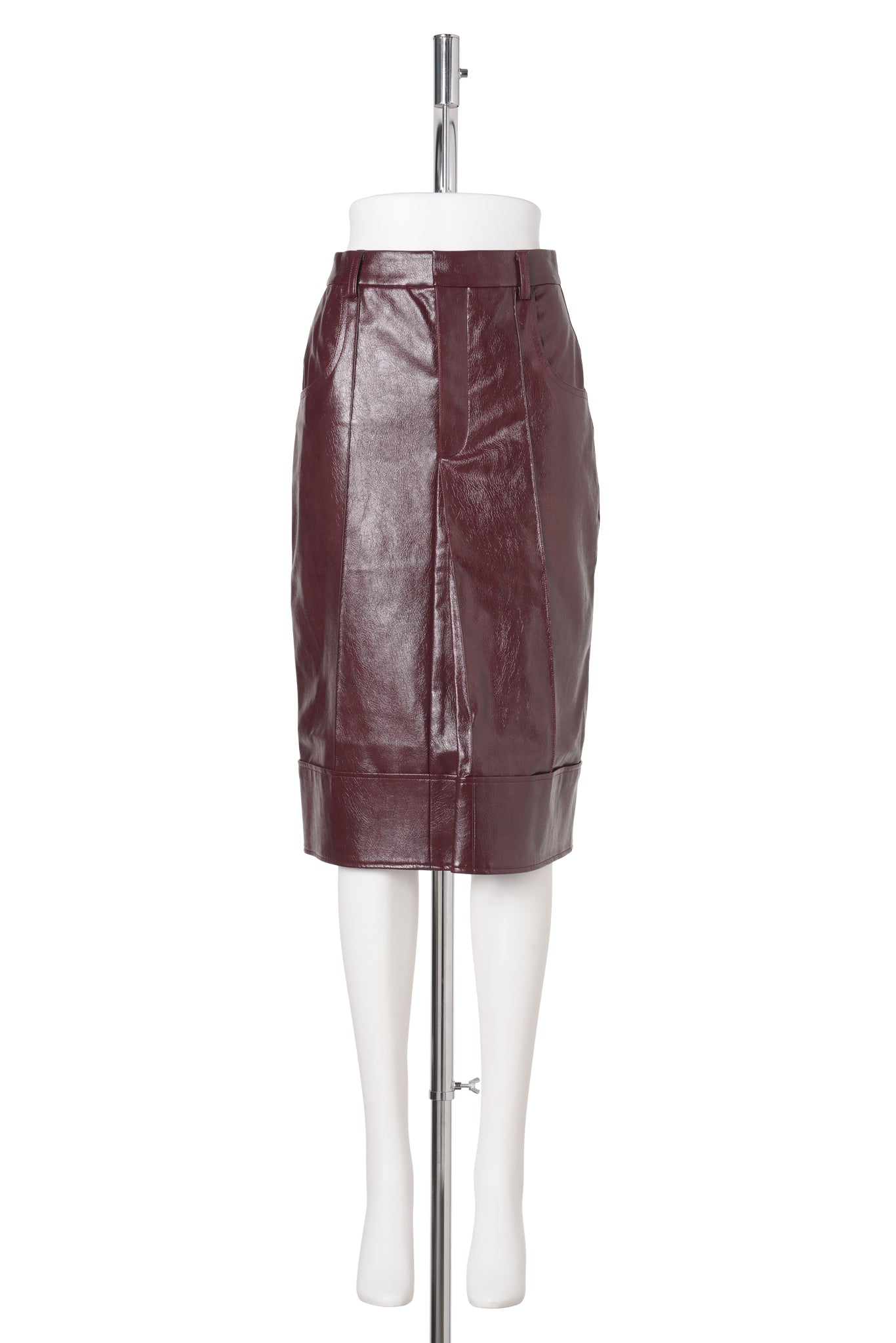 FAUX LEATHER PLIS SKIRT / RED