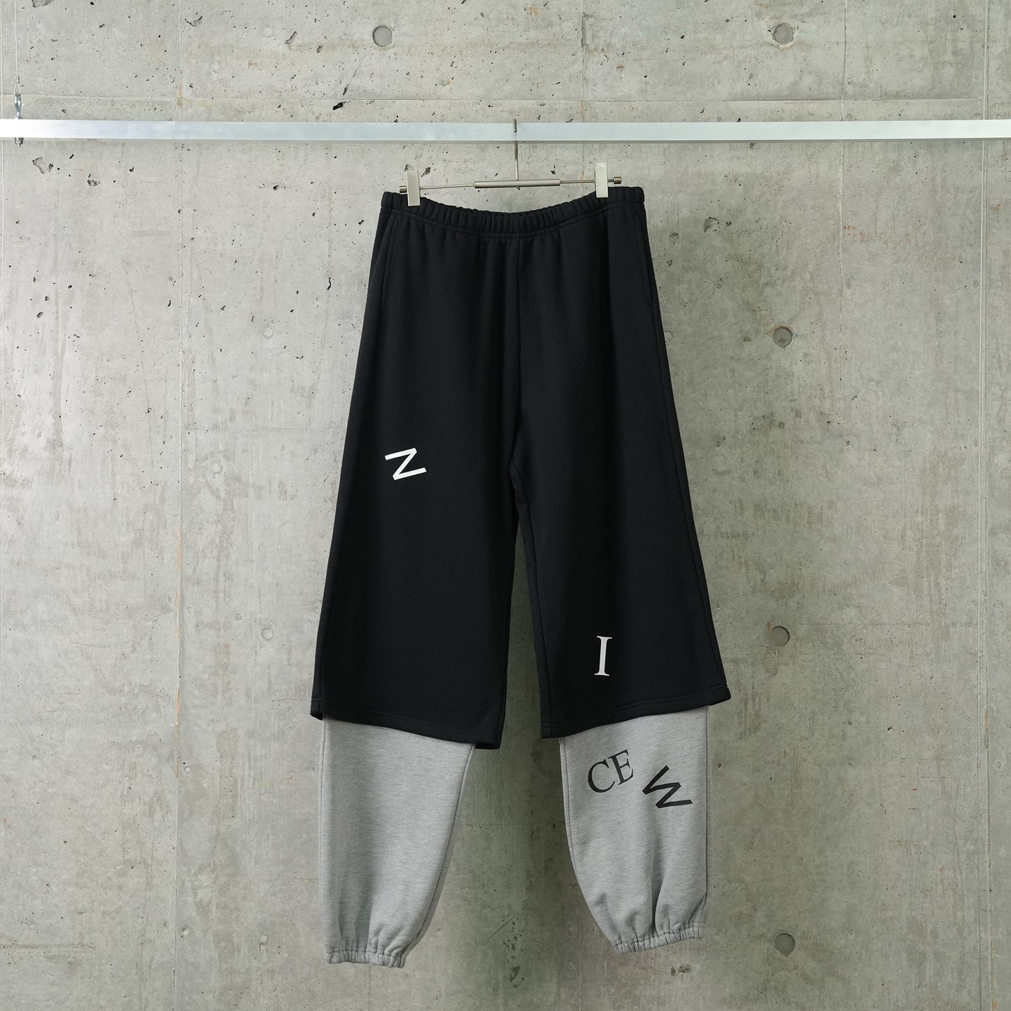 SHORTS SWEATPANTS / BLACK&GREY