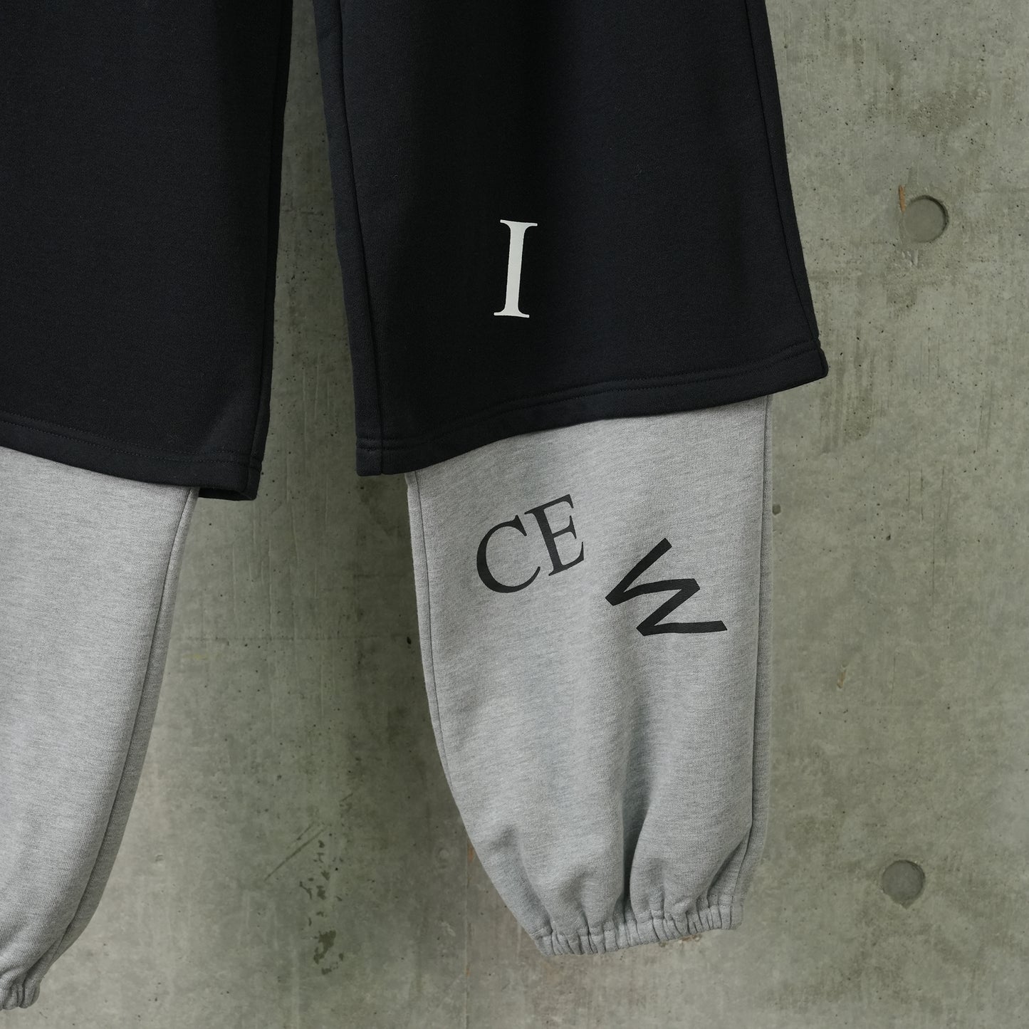 SHORTS SWEATPANTS / BLACK&GREY