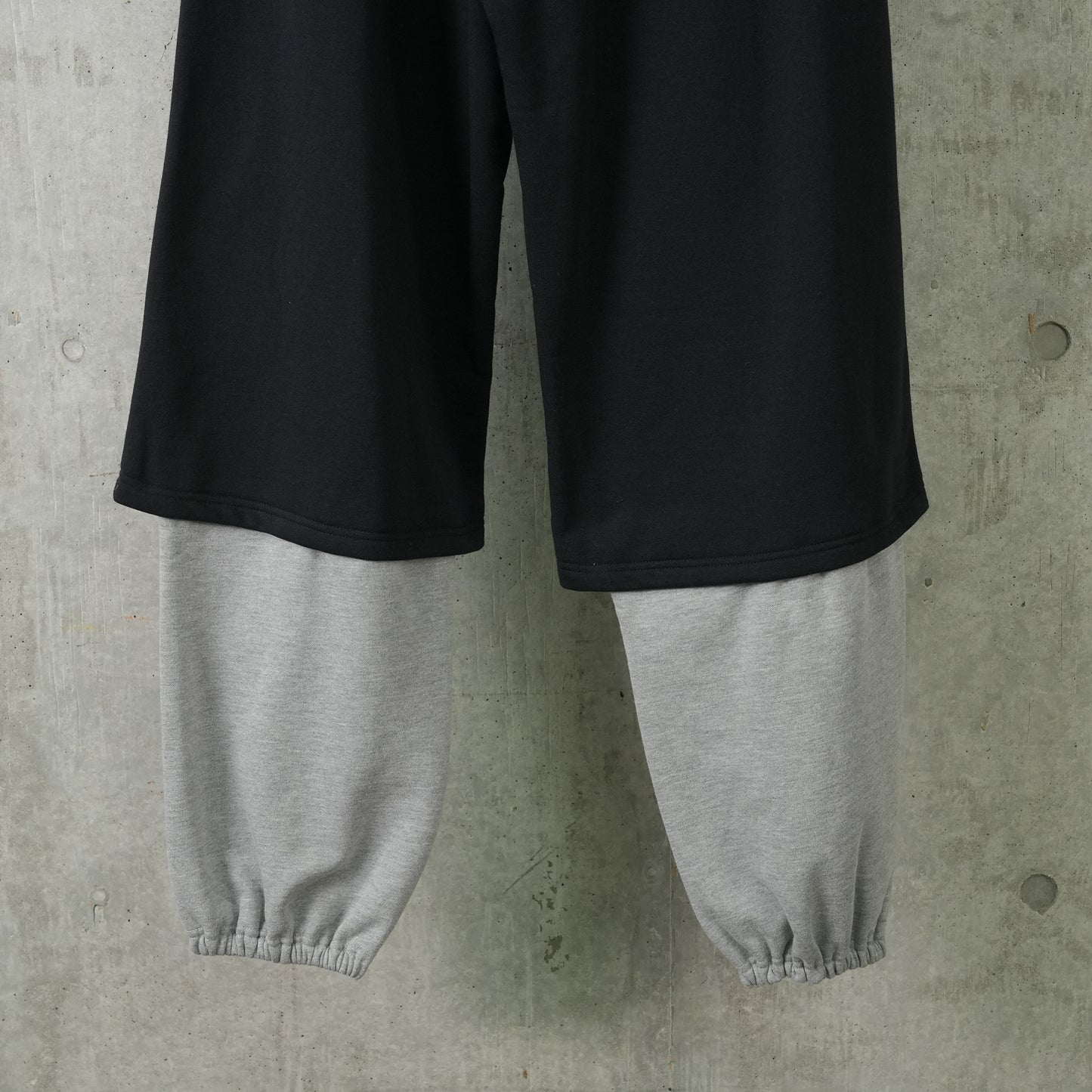 SHORTS SWEATPANTS / BLACK&GREY