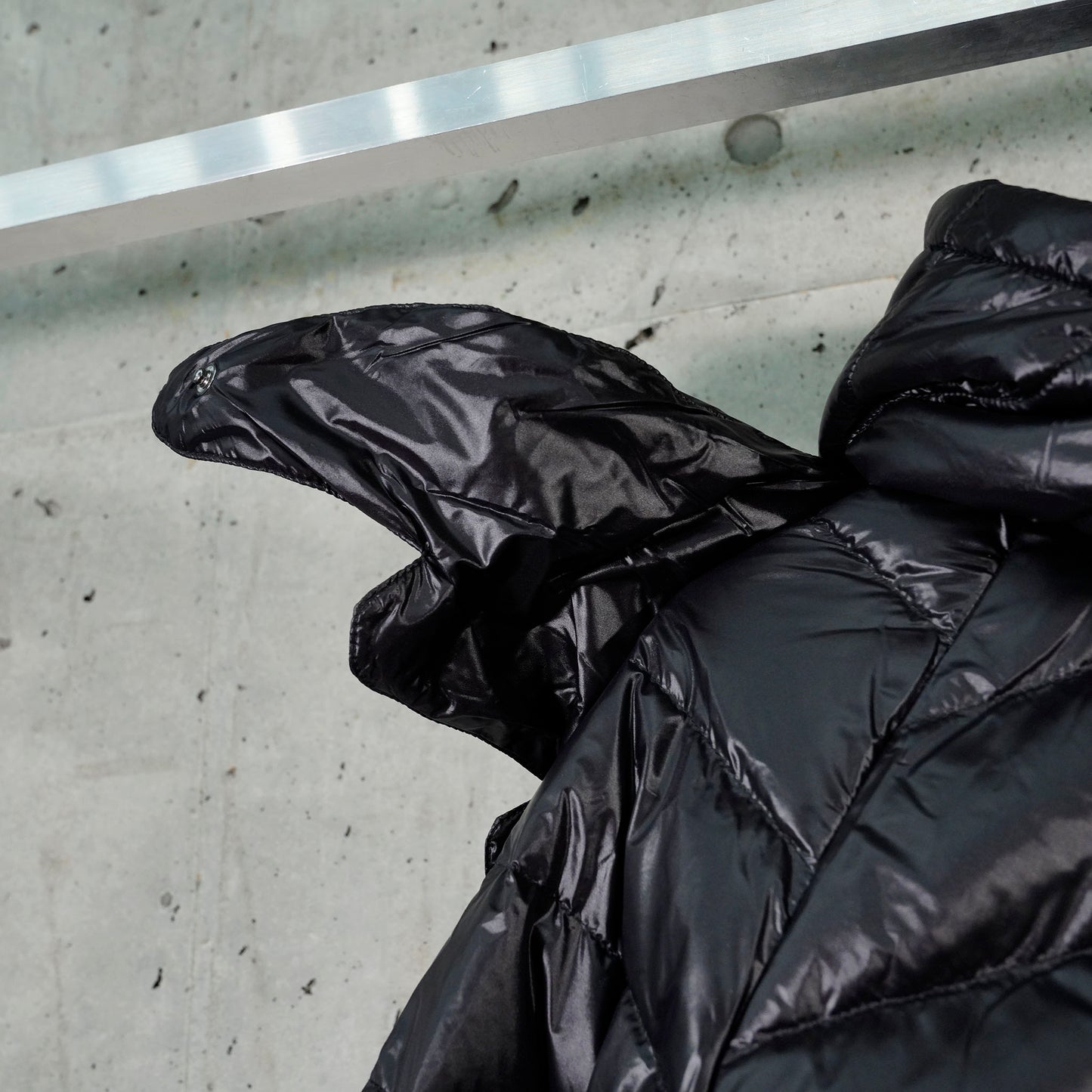 WINGS DOWN JACKET / CENTURYBLACK