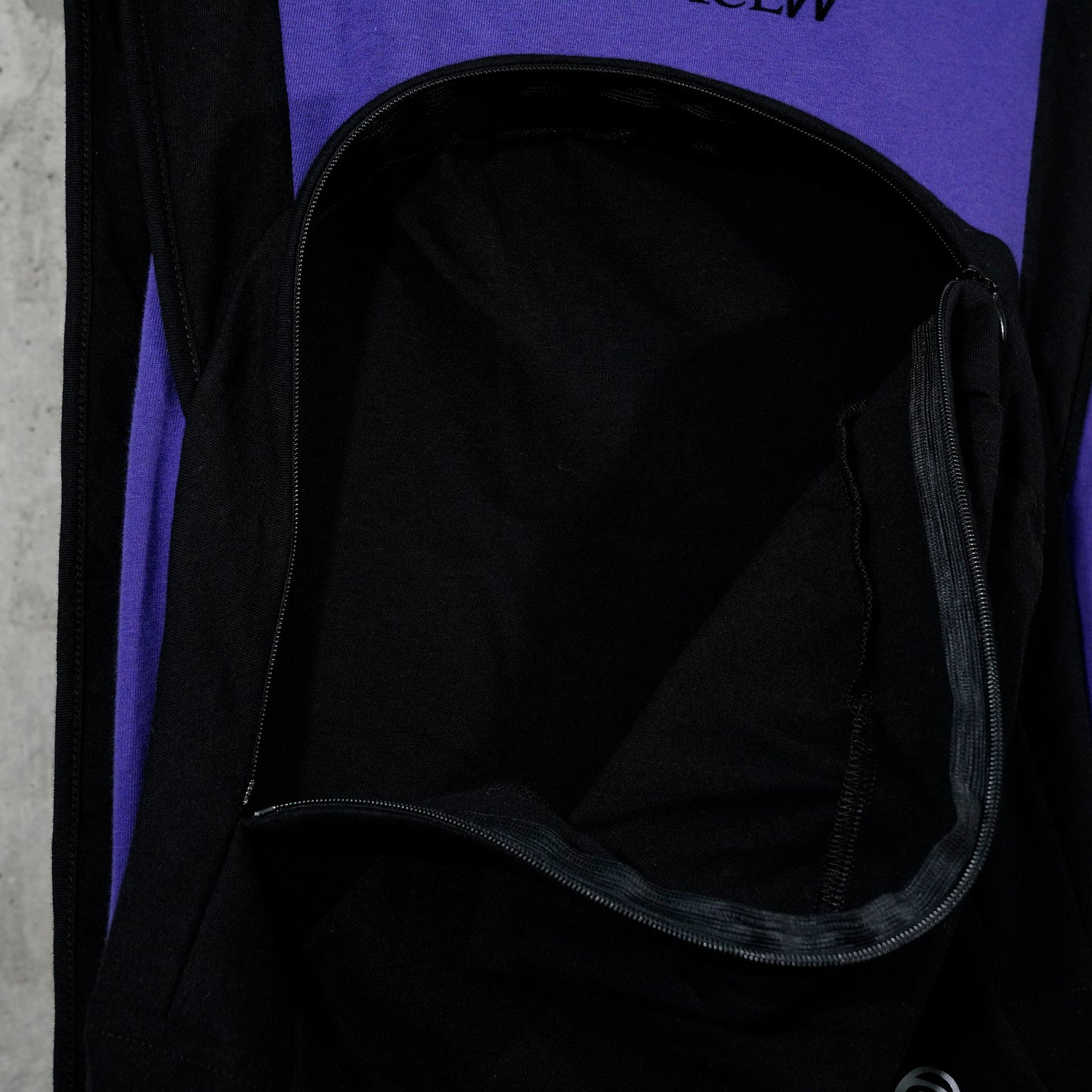 BACKPACK DRESS / PURPLE/BLACK