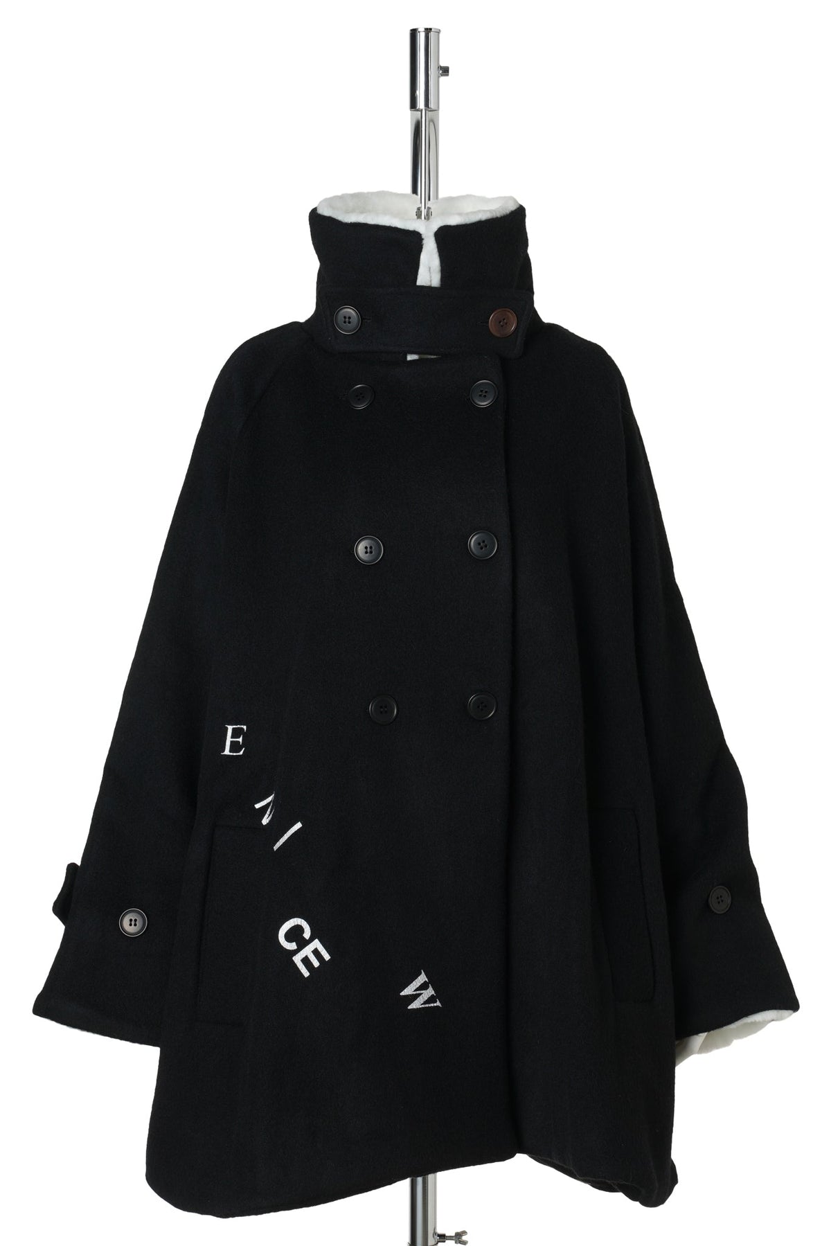 EQUATOR COAT / CLASSIC BLACK