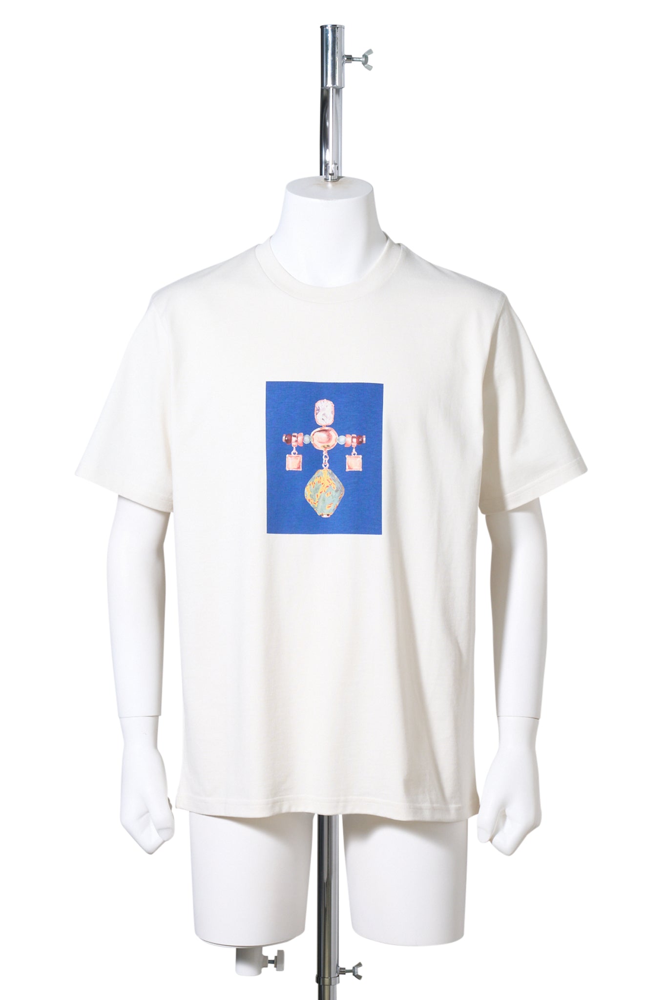 COMPASS TEE / IVORY/BROOCH 1