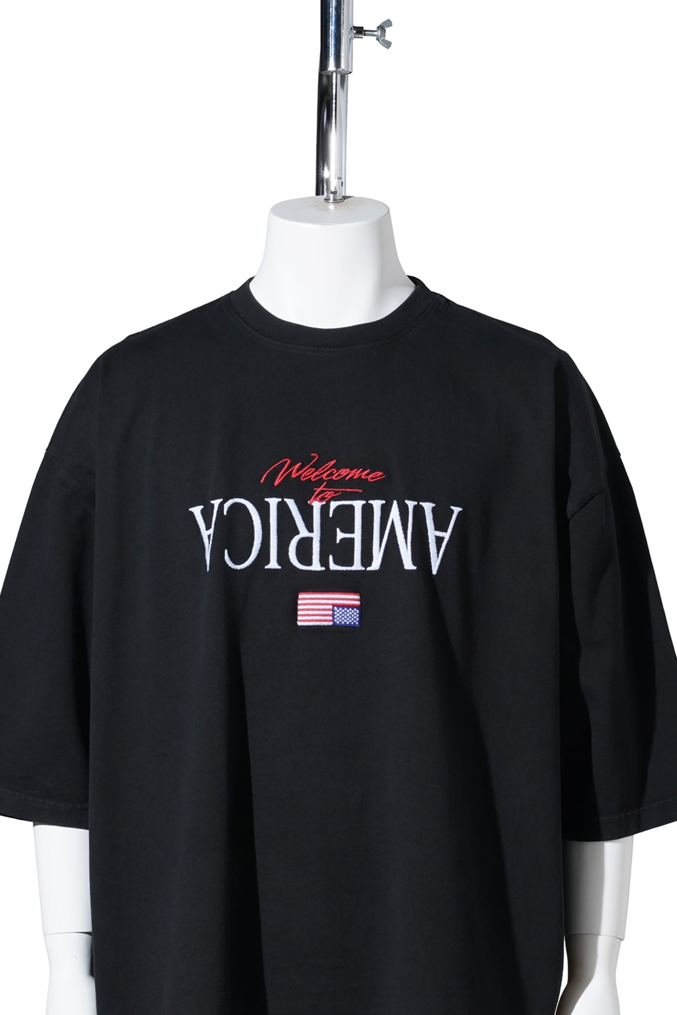 BUFFALO TEE / 001:BLACKBEAUTY