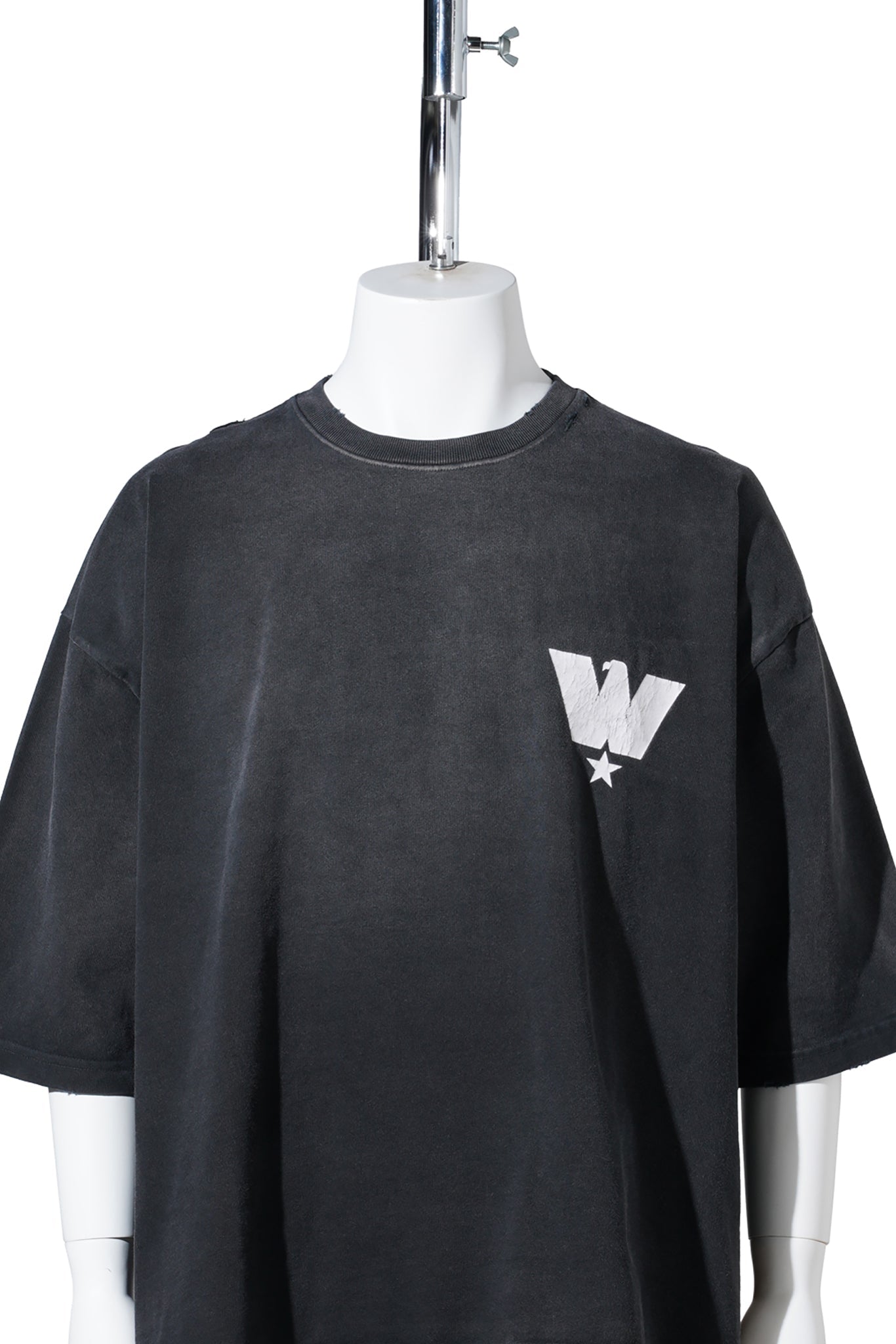 BUFFALO TEE / 001:BLACKBEAUTY
