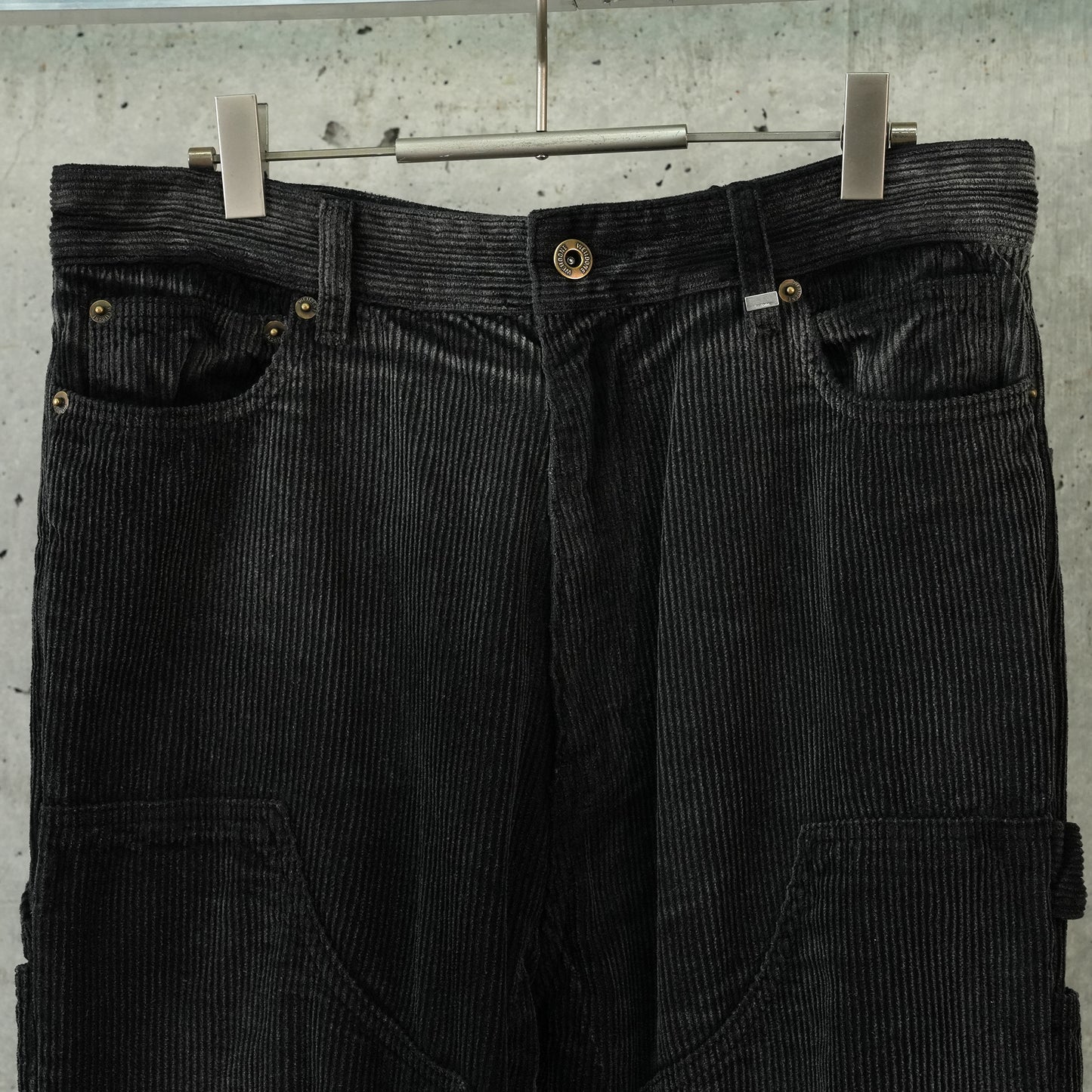 WASHED AND WRINKLED CORDUROY PANTS / BLACK