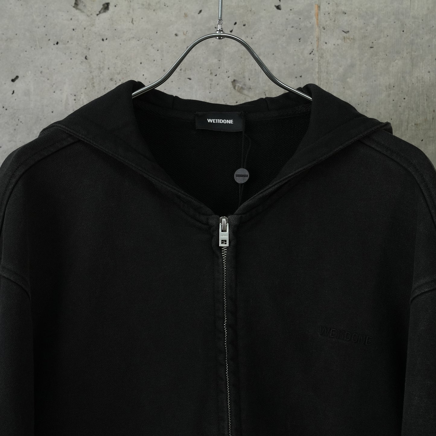 STUDDED MOHAWK HOODIE ZIP-UP / BLACK