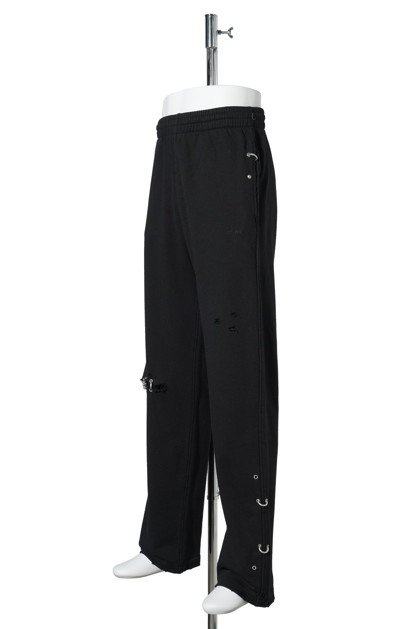 BLACK PIERCING DETAIL SWEATPANTS / BLACK