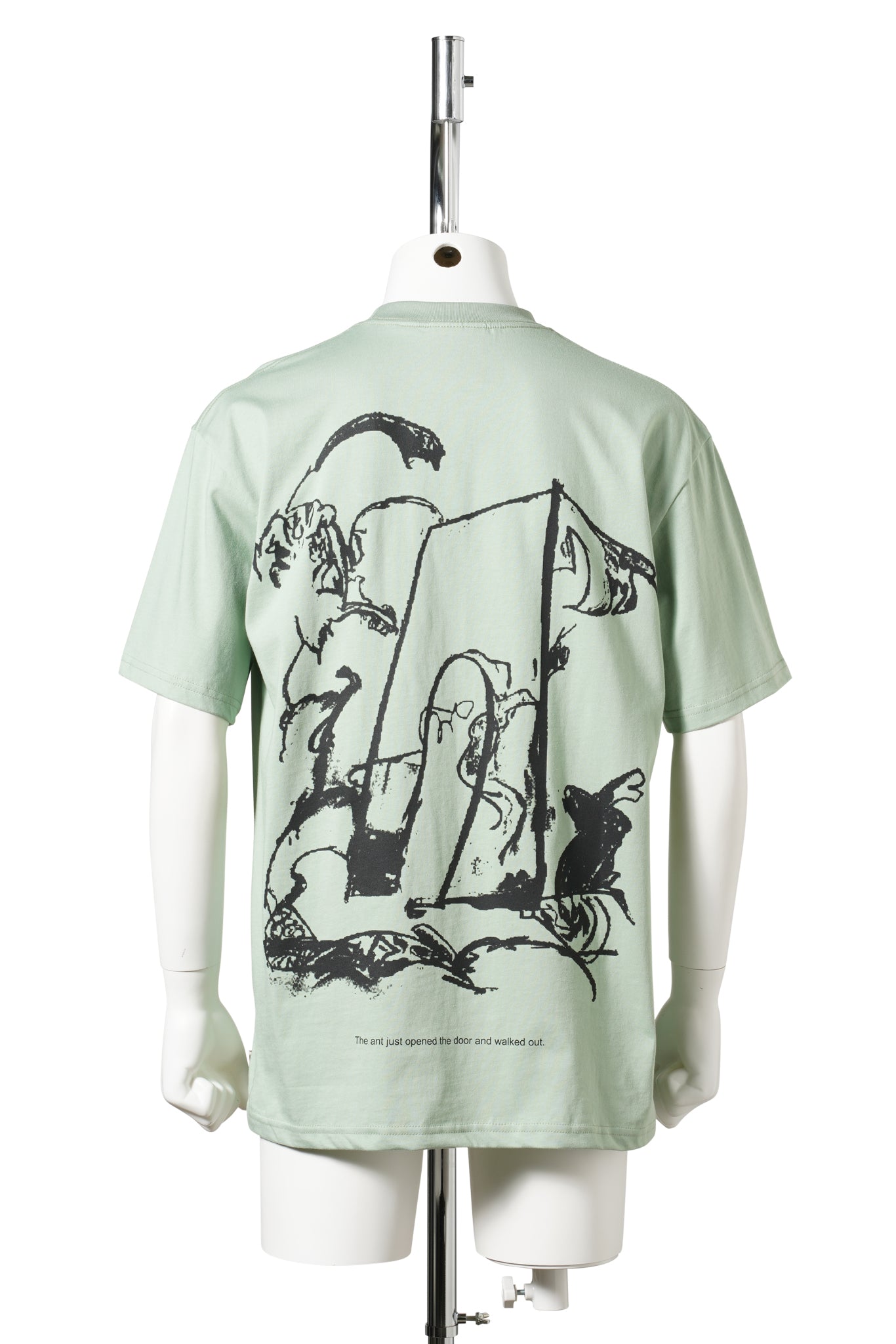 THE ANT / KHAKI