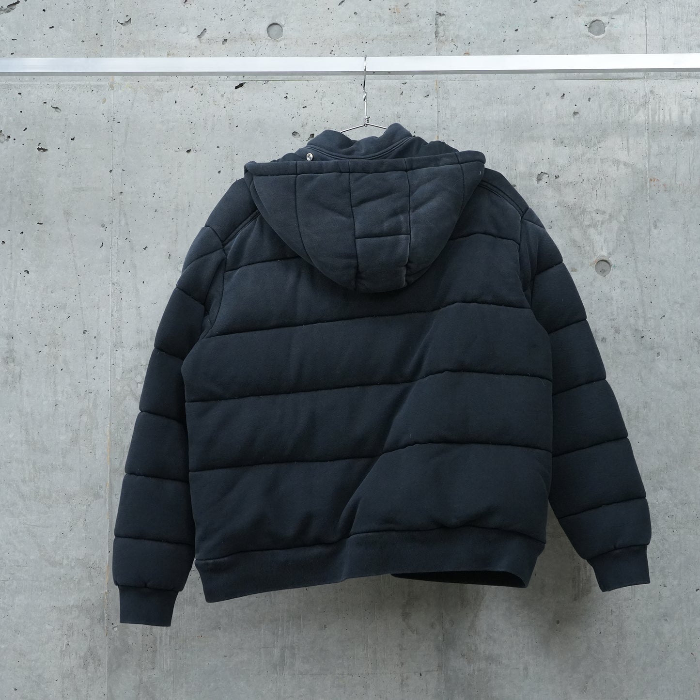 FLEECE PUFFER JACKET / BLACK