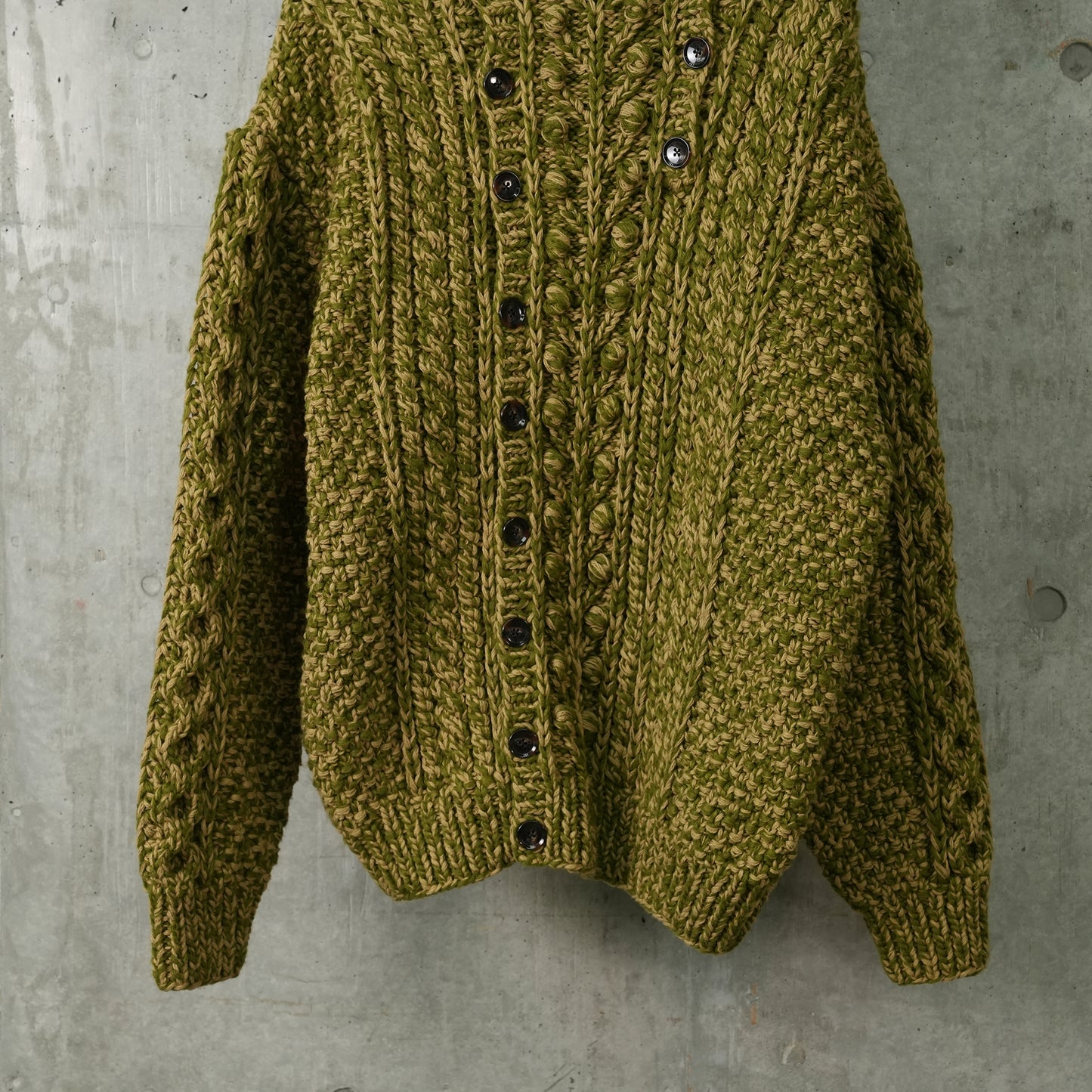 HAND KNITTED CARDIGAN / KHAKI