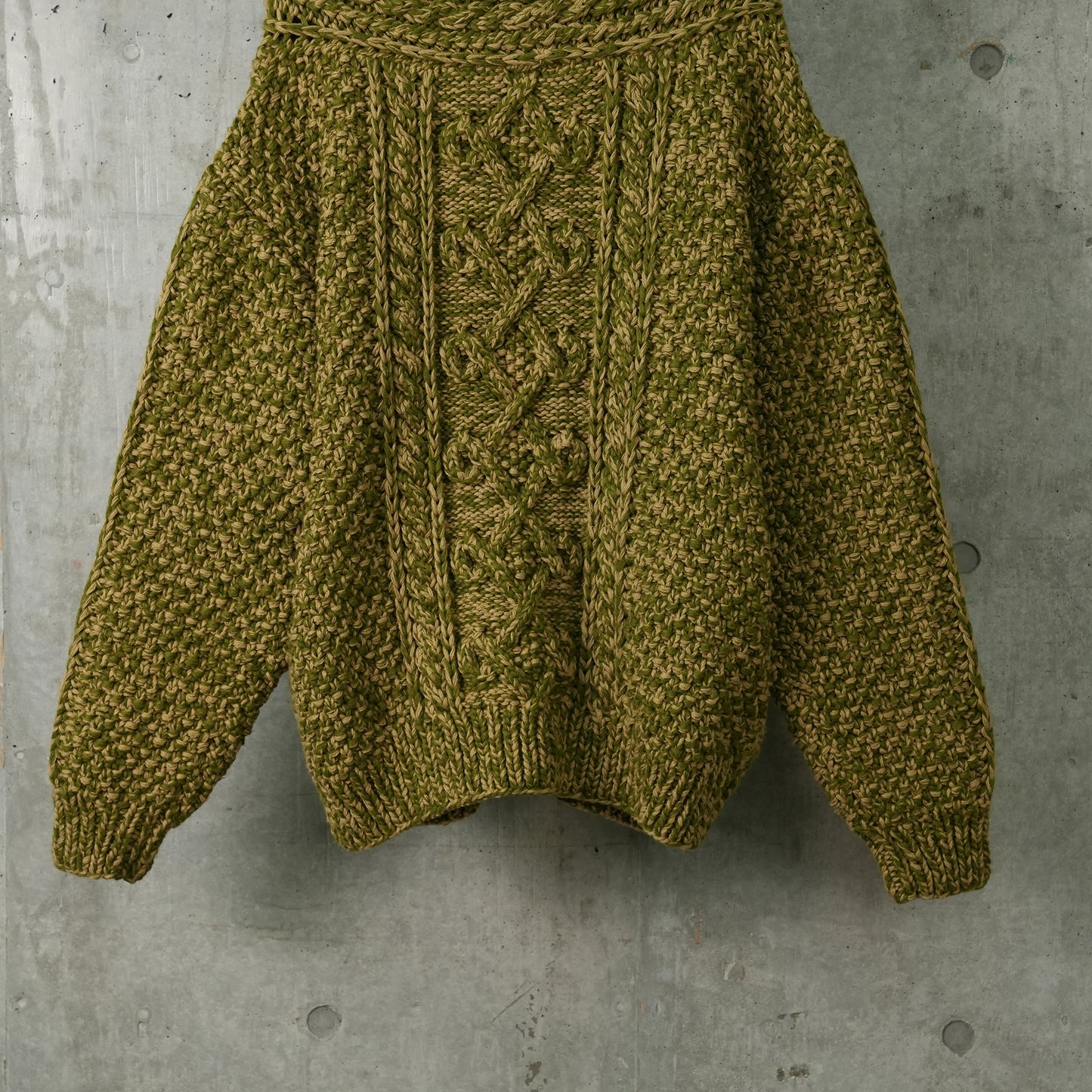 HAND KNITTED CARDIGAN / KHAKI