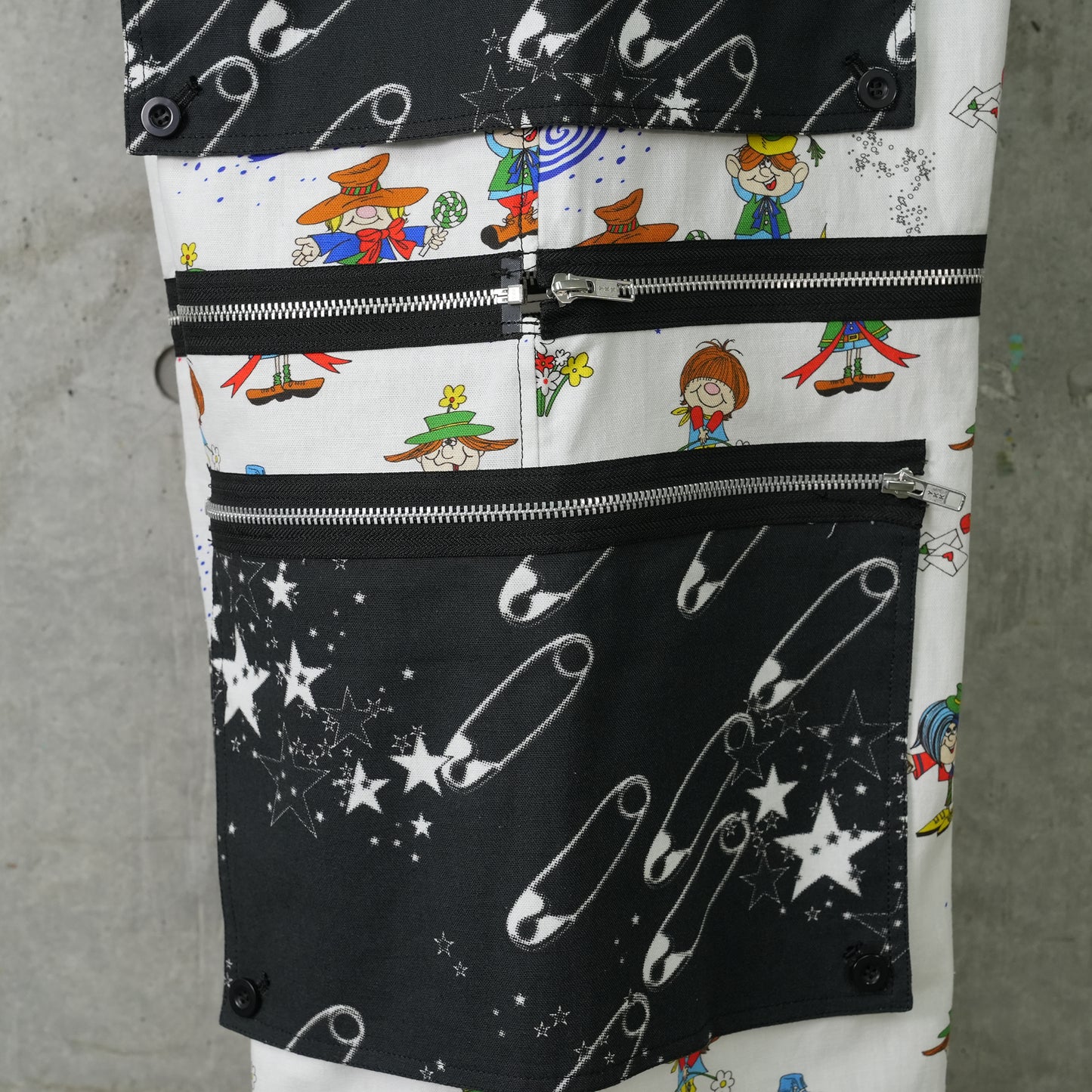 2 WAY 8 POCKETS TROUSERS / KIDS SAFETY PIN/STAR