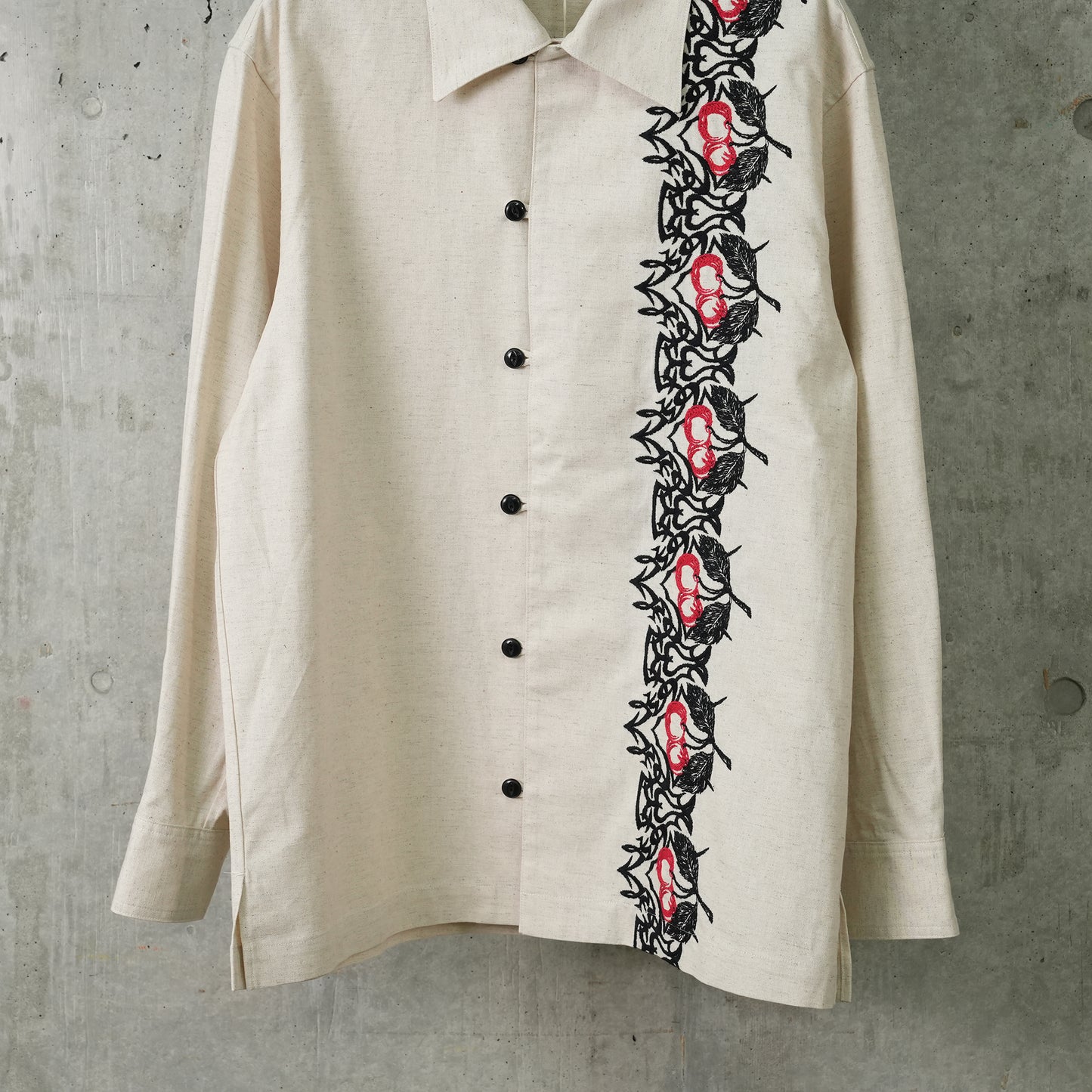 EMBROIDERED SHIRT / CHERRY