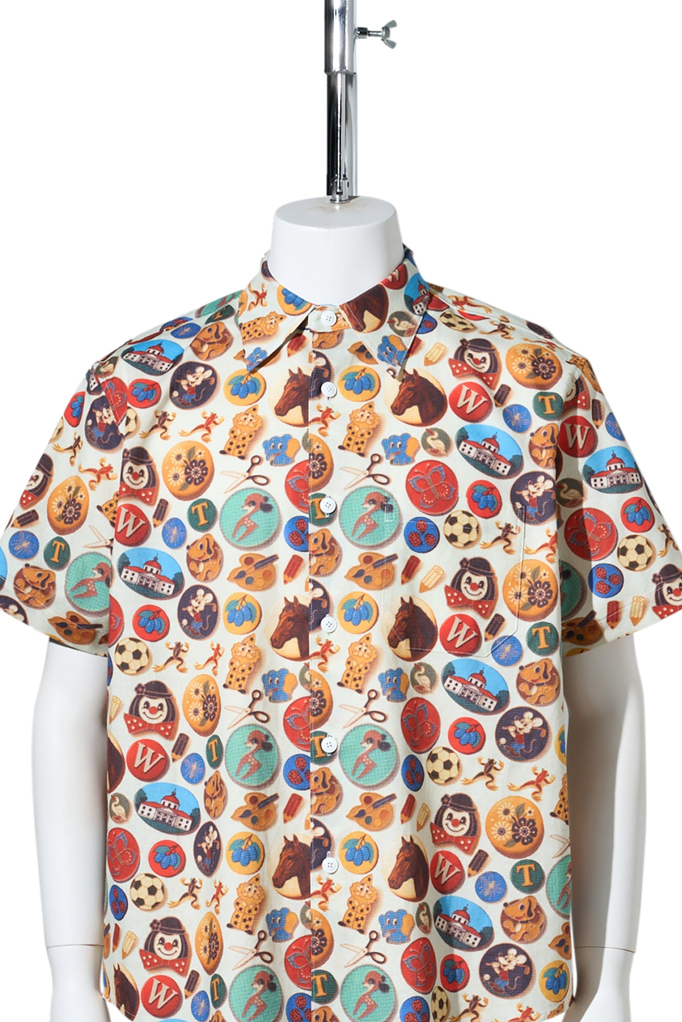 HALF SLEEVE SHIRT / BADGES